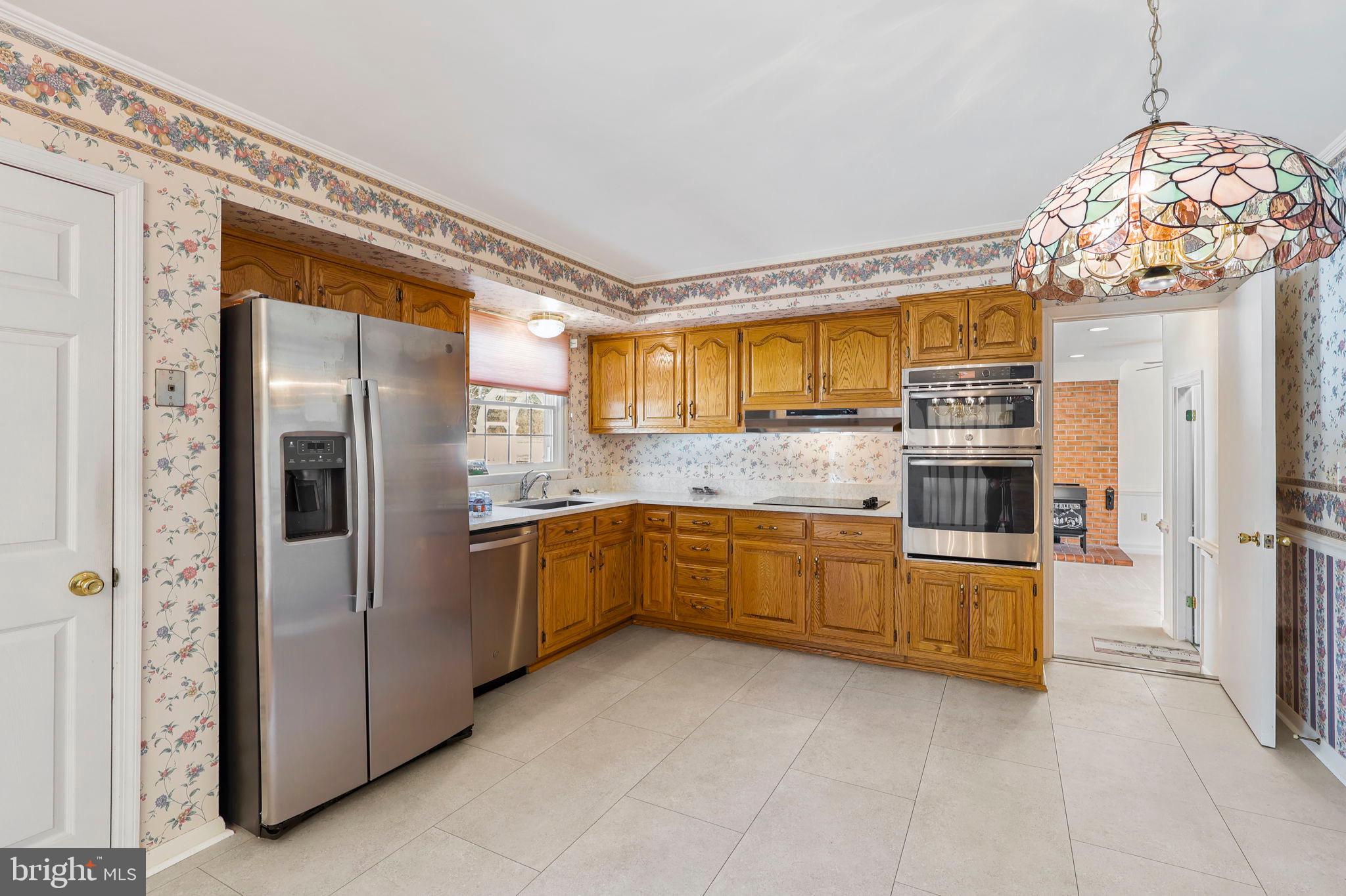 FAIRVIEW ACRES - Residential