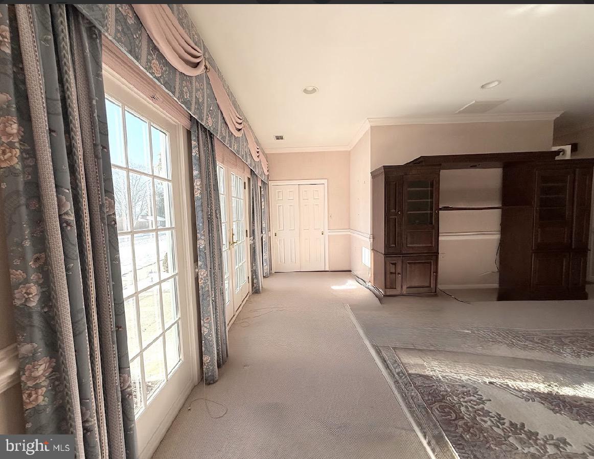 FAIRVIEW ACRES - Residential