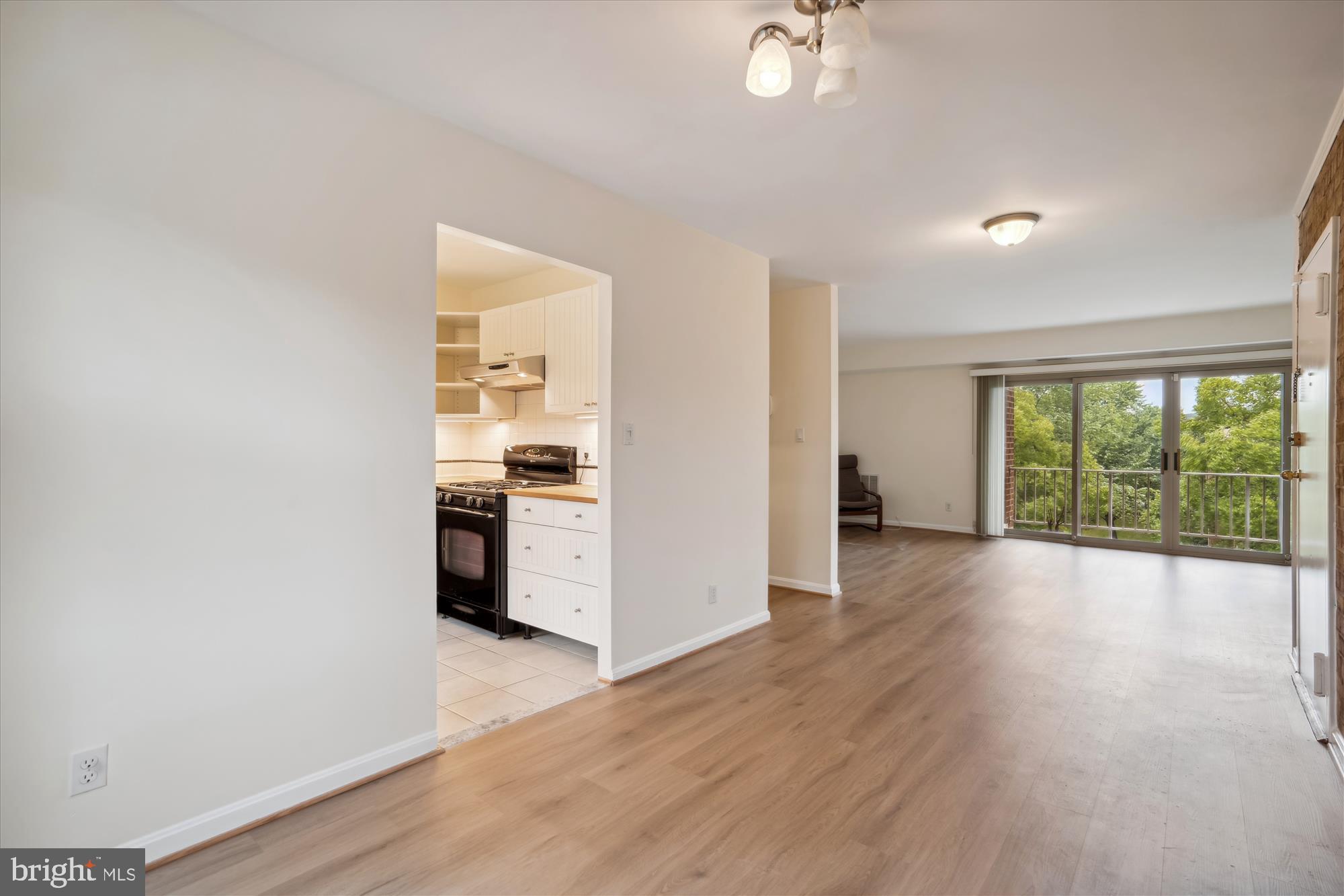 WESTCHESTER PARK - Residential Lease