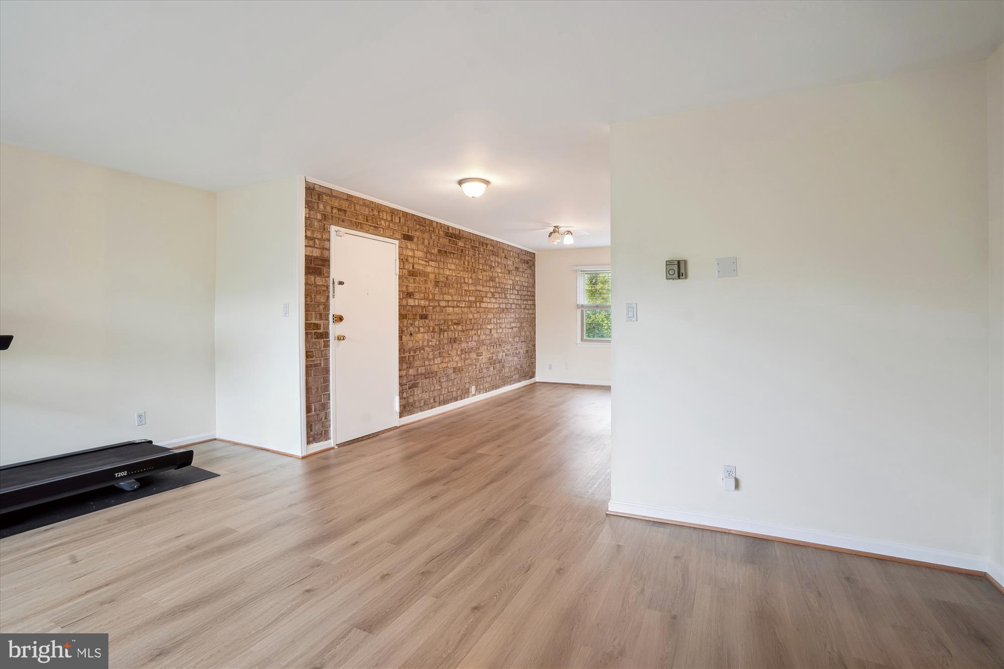 WESTCHESTER PARK - Residential Lease