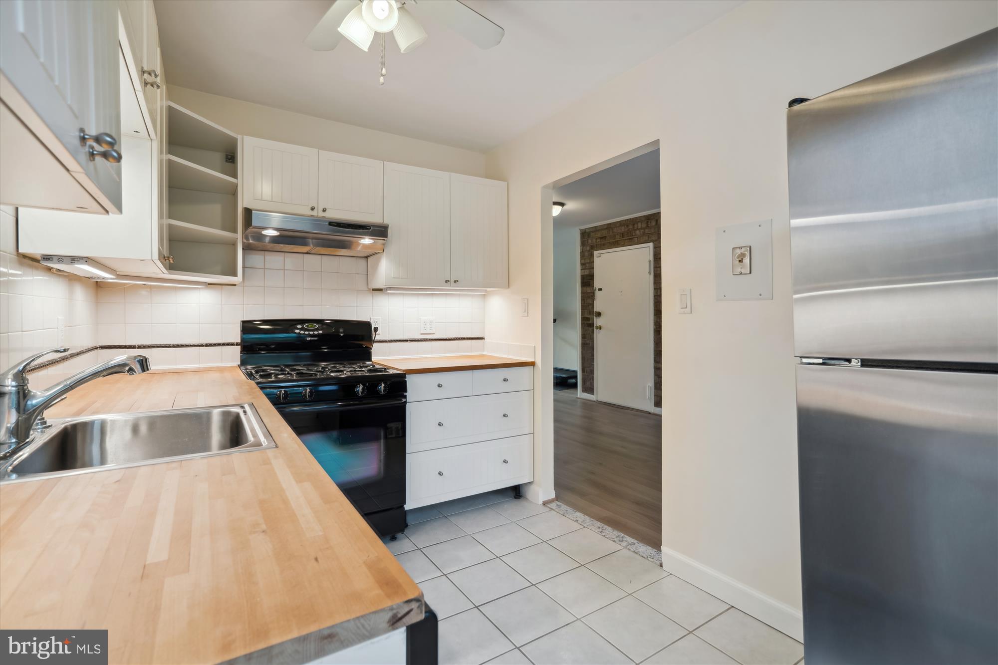 WESTCHESTER PARK - Residential Lease