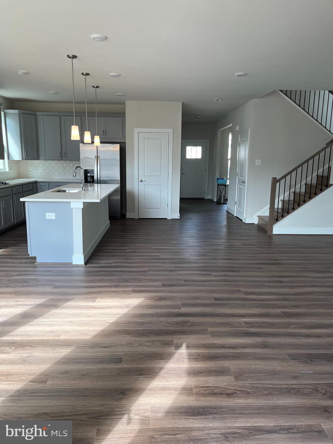 POTOMAC SHORES - Residential Lease