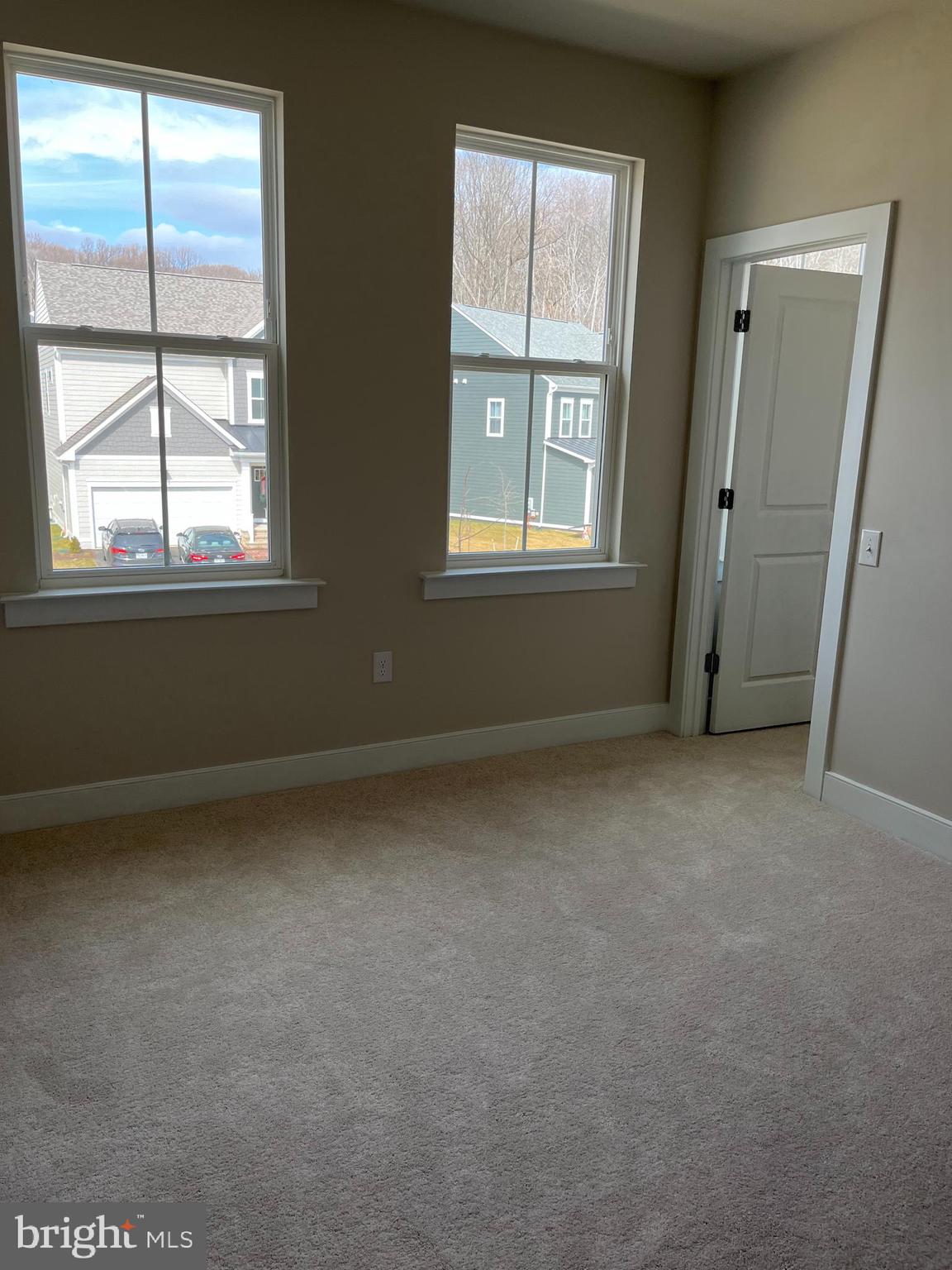 POTOMAC SHORES - Residential Lease