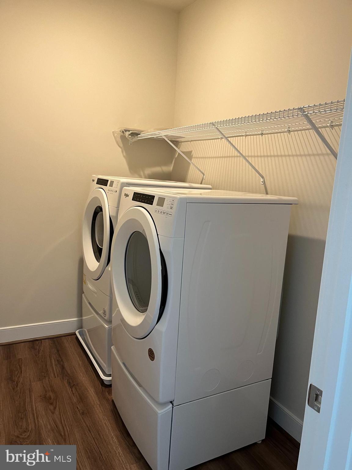 POTOMAC SHORES - Residential Lease