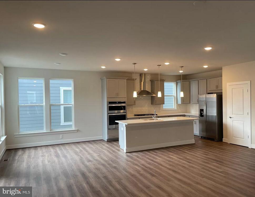 POTOMAC SHORES - Residential Lease