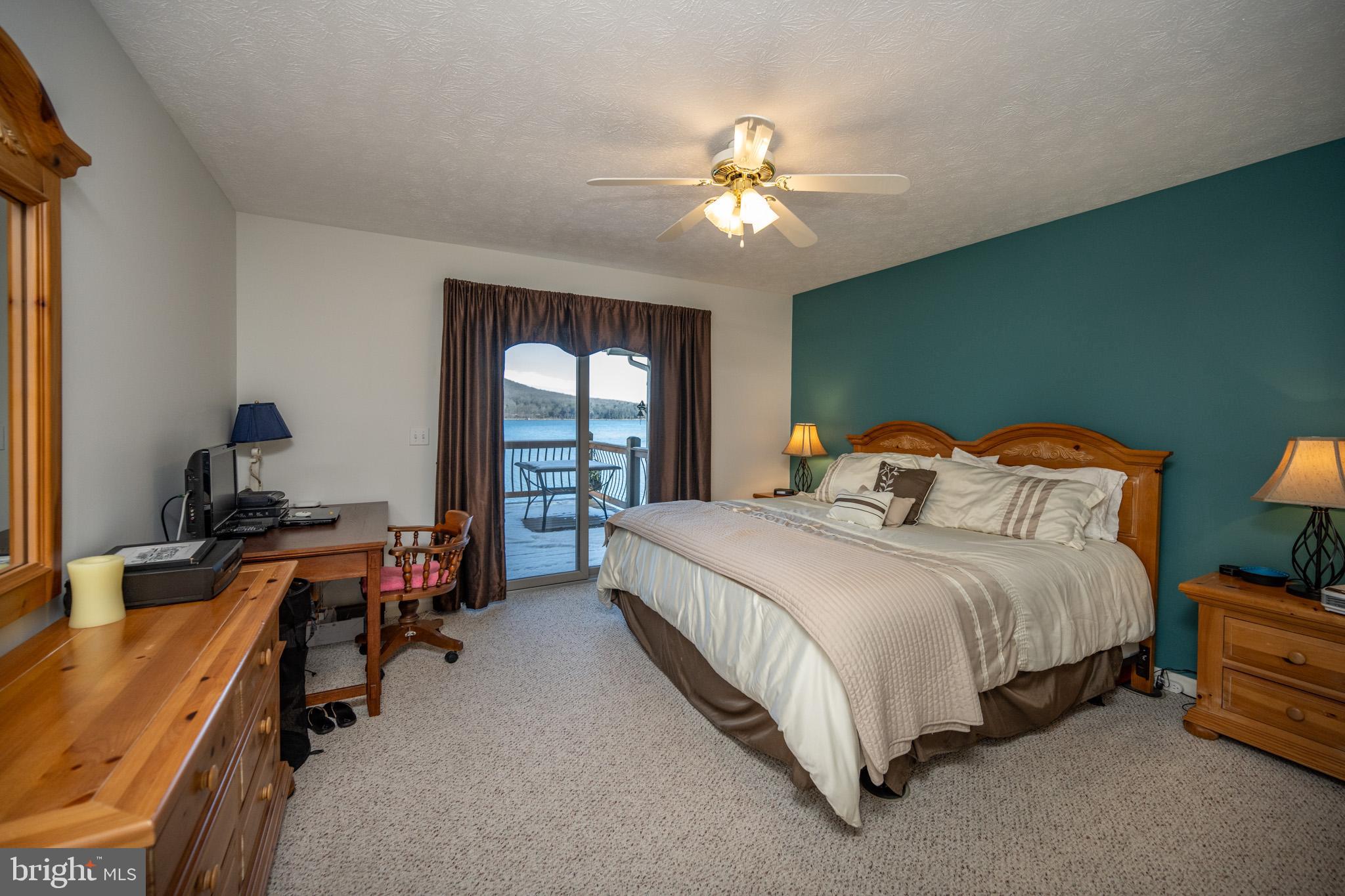 DEEP CREEK LAKE - Residential