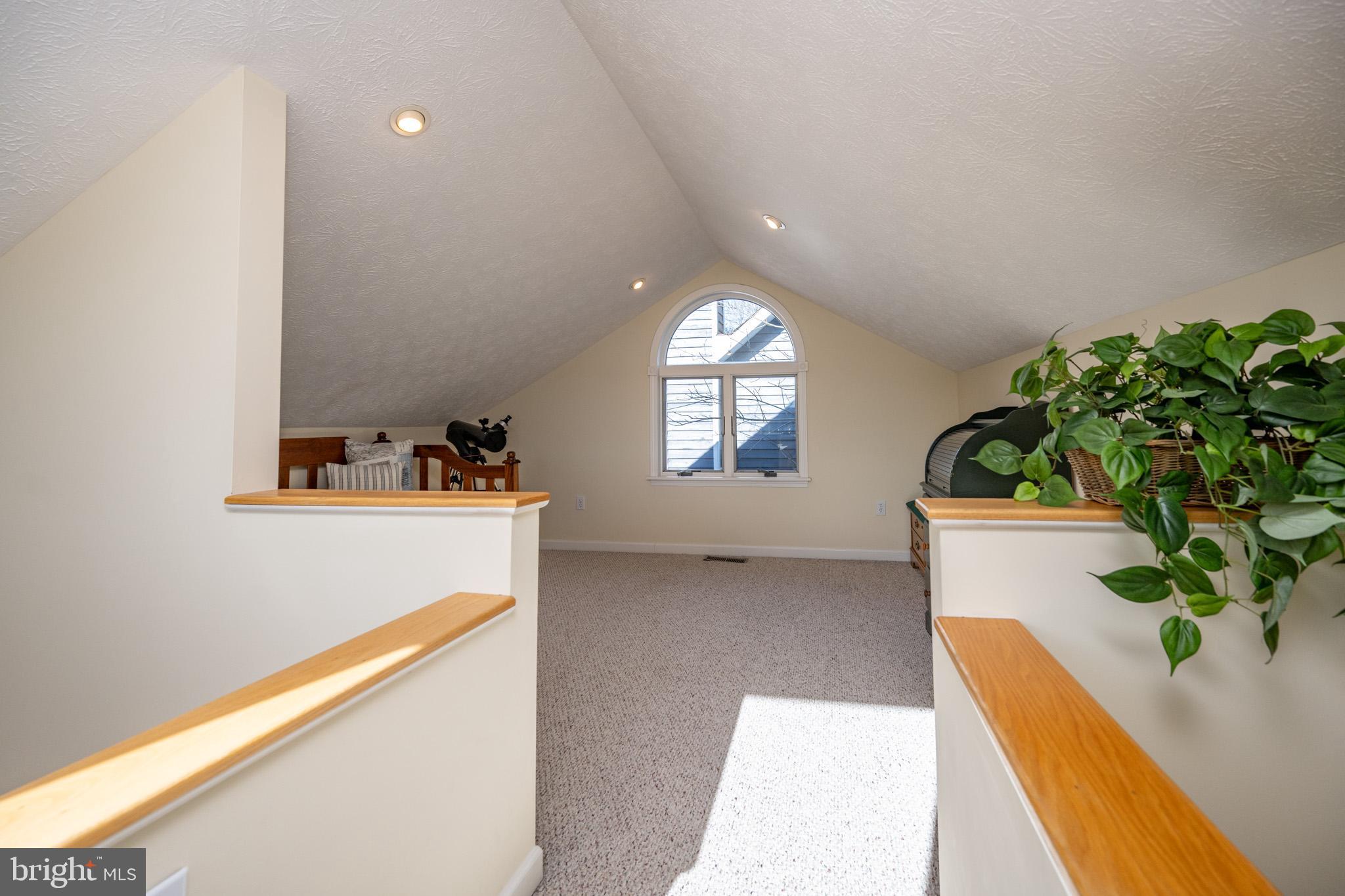 DEEP CREEK LAKE - Residential