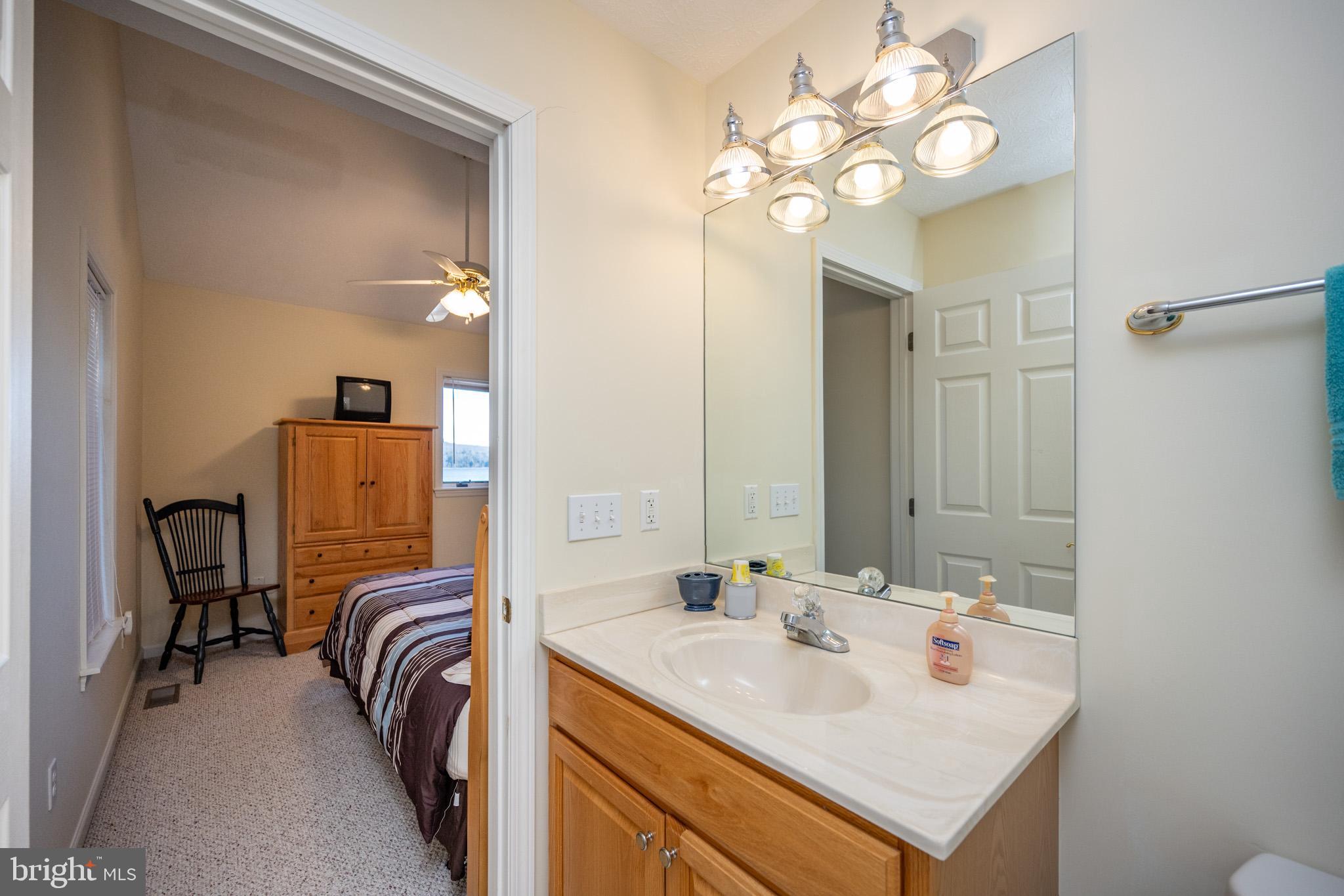 DEEP CREEK LAKE - Residential