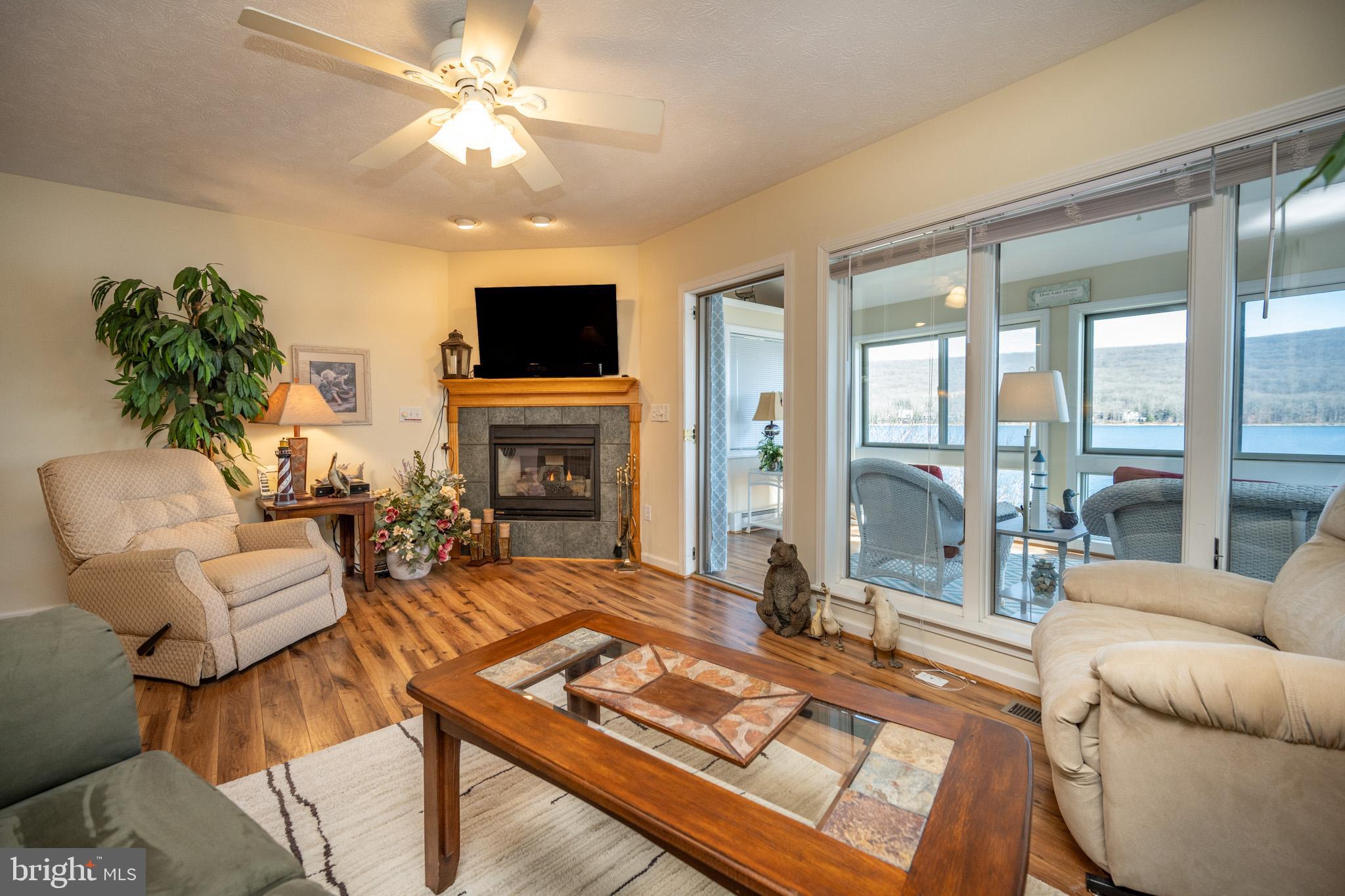 DEEP CREEK LAKE - Residential