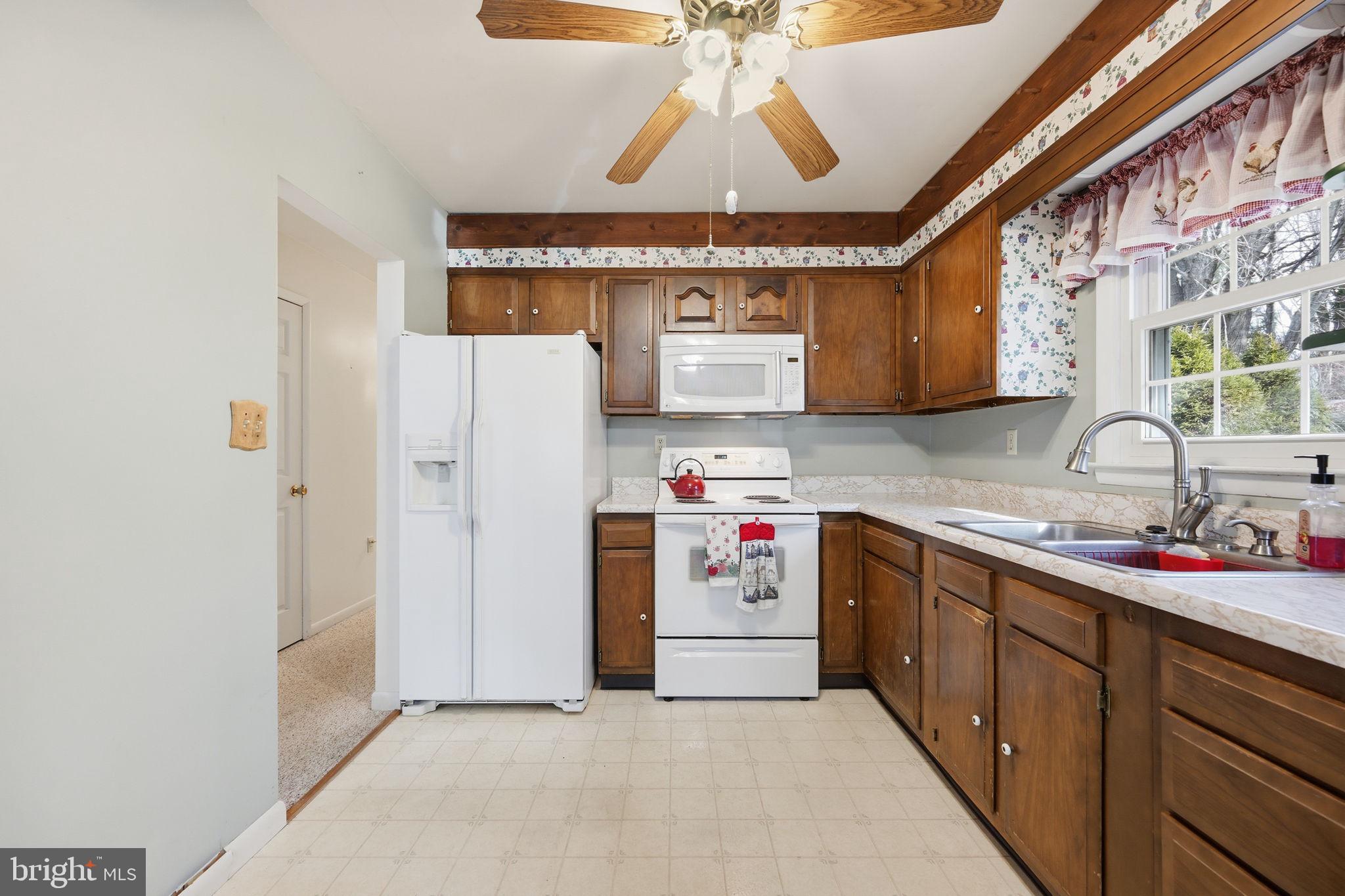 UNIONTOWN - Residential