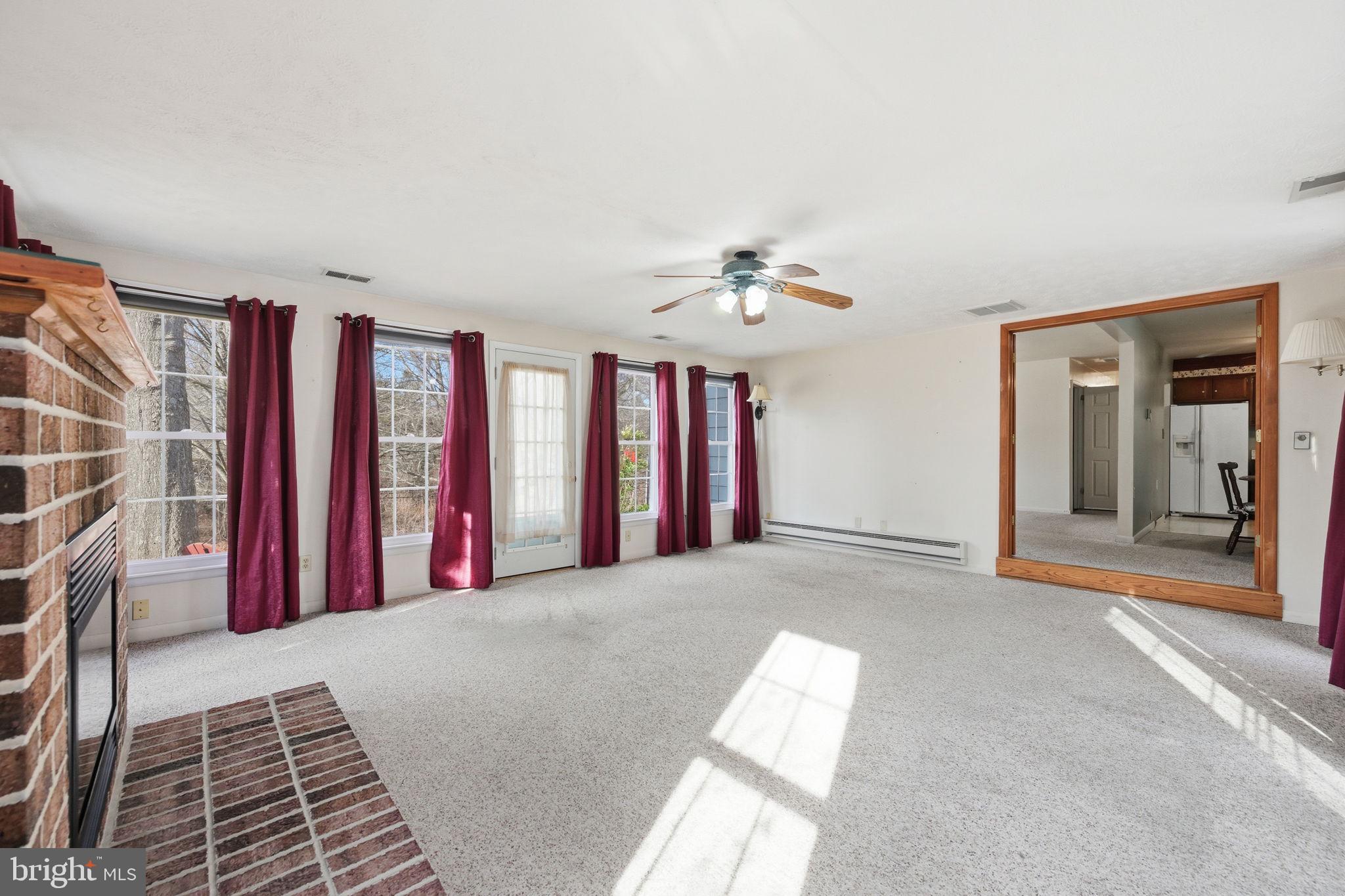 UNIONTOWN - Residential