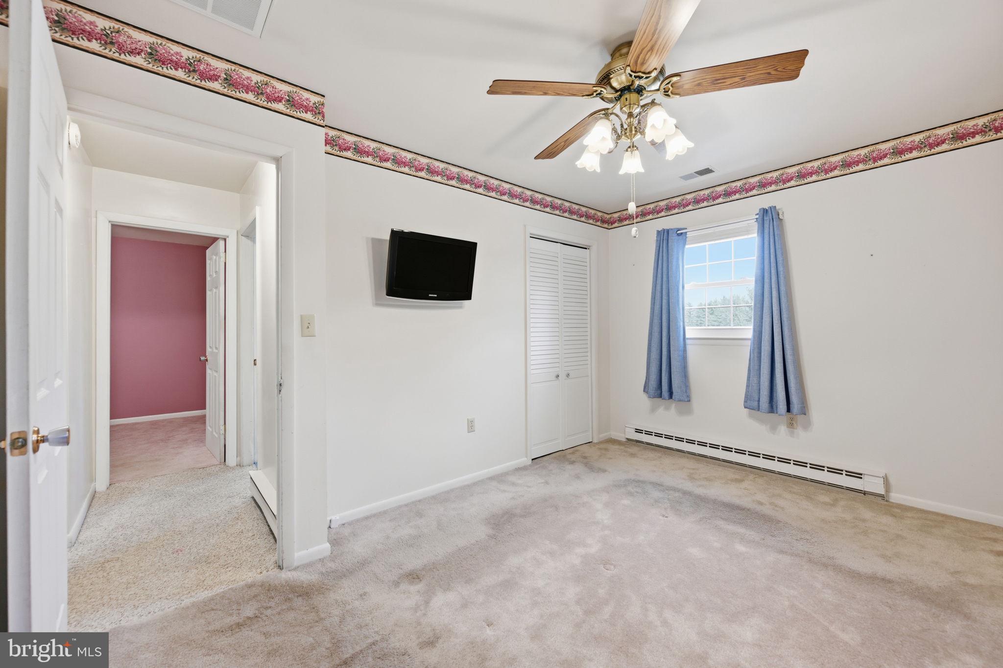 UNIONTOWN - Residential