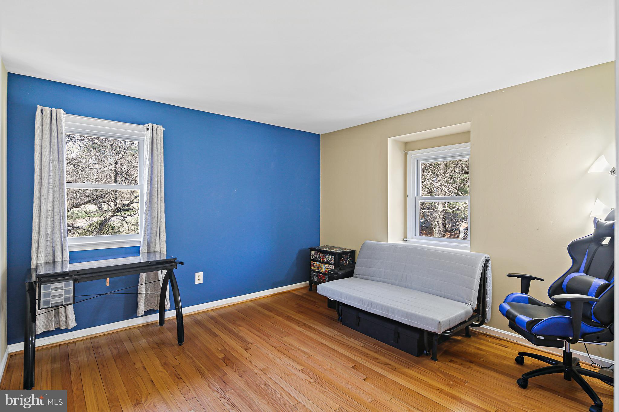 VALLEY HILLS - Residential