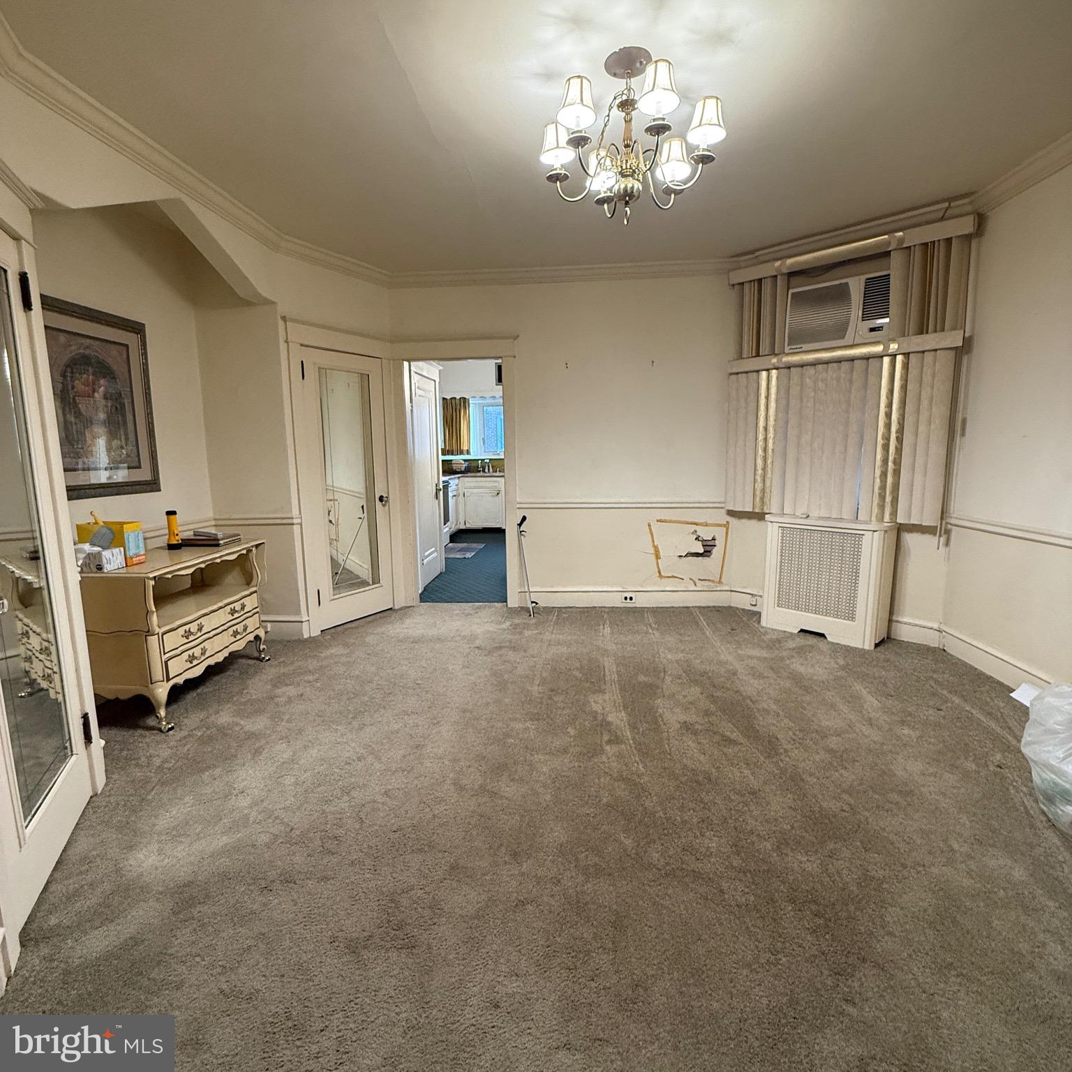 WEST OAK LANE - Residential