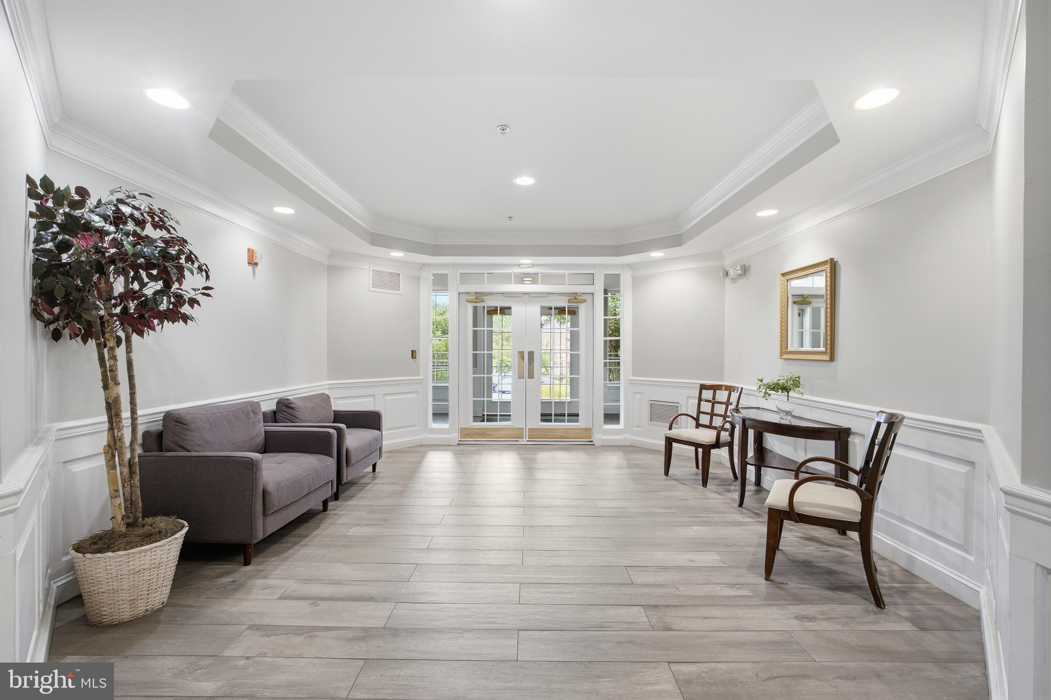 2720 BELLFOREST COURT 401