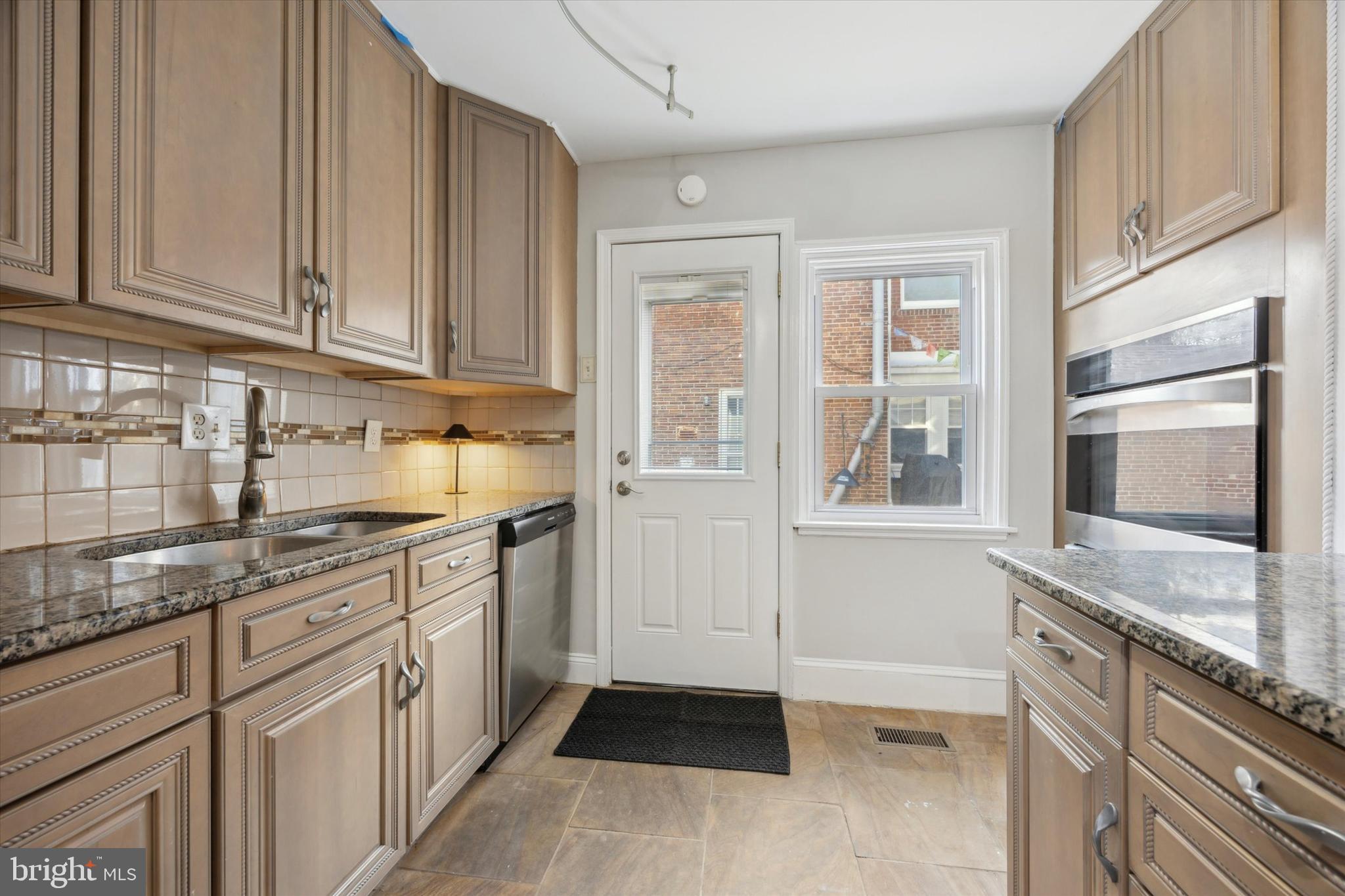 PENN WYNNE - Residential