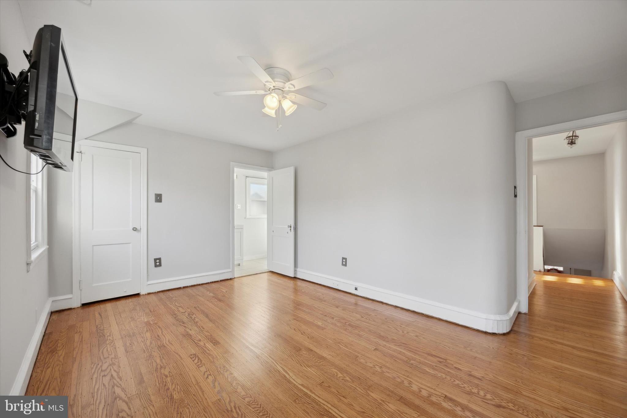 PENN WYNNE - Residential