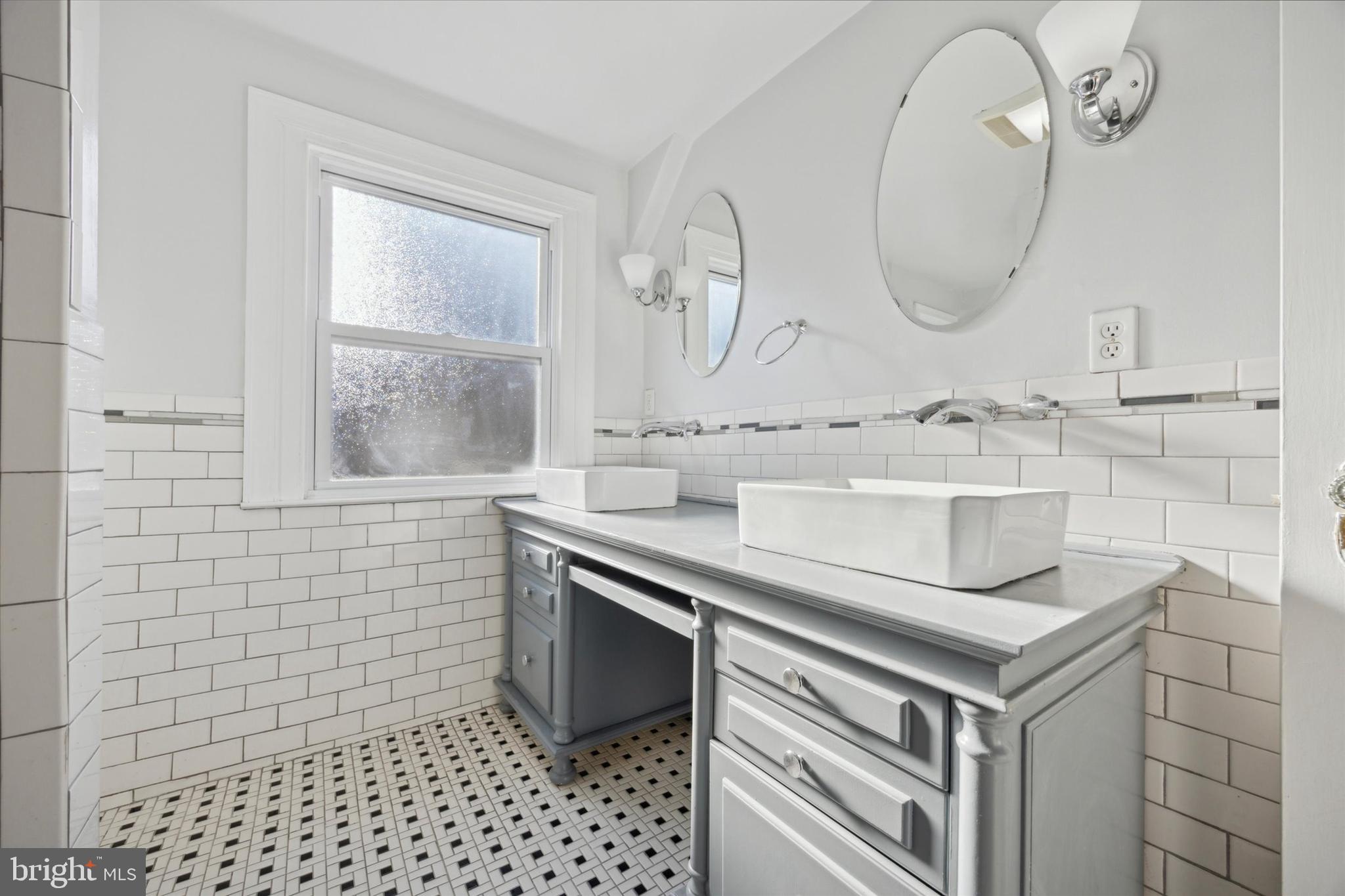 PENN WYNNE - Residential