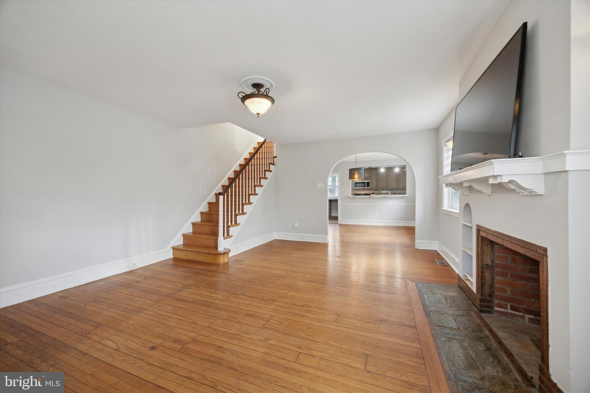 PENN WYNNE - Residential