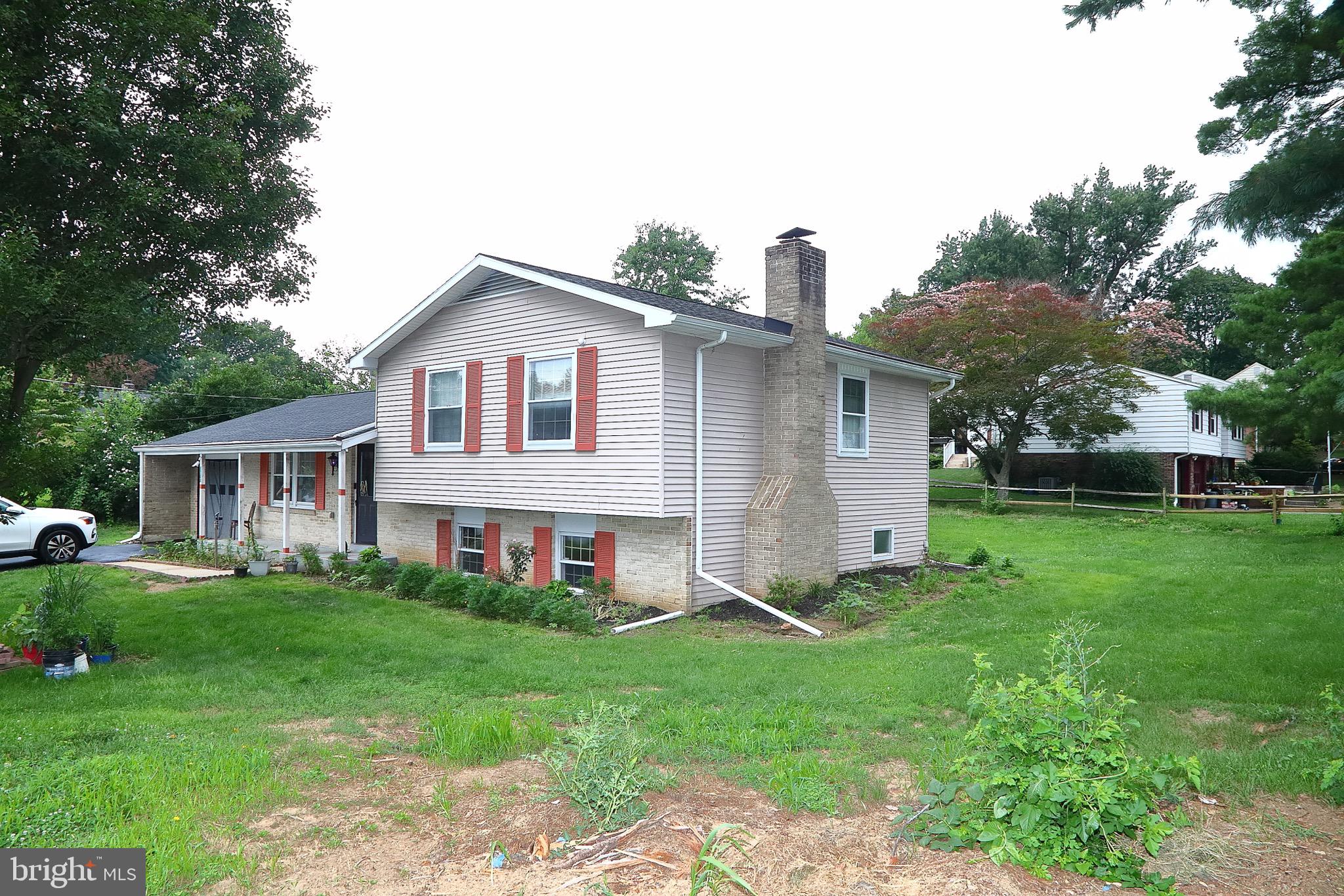 1700 STONE MILL ROAD