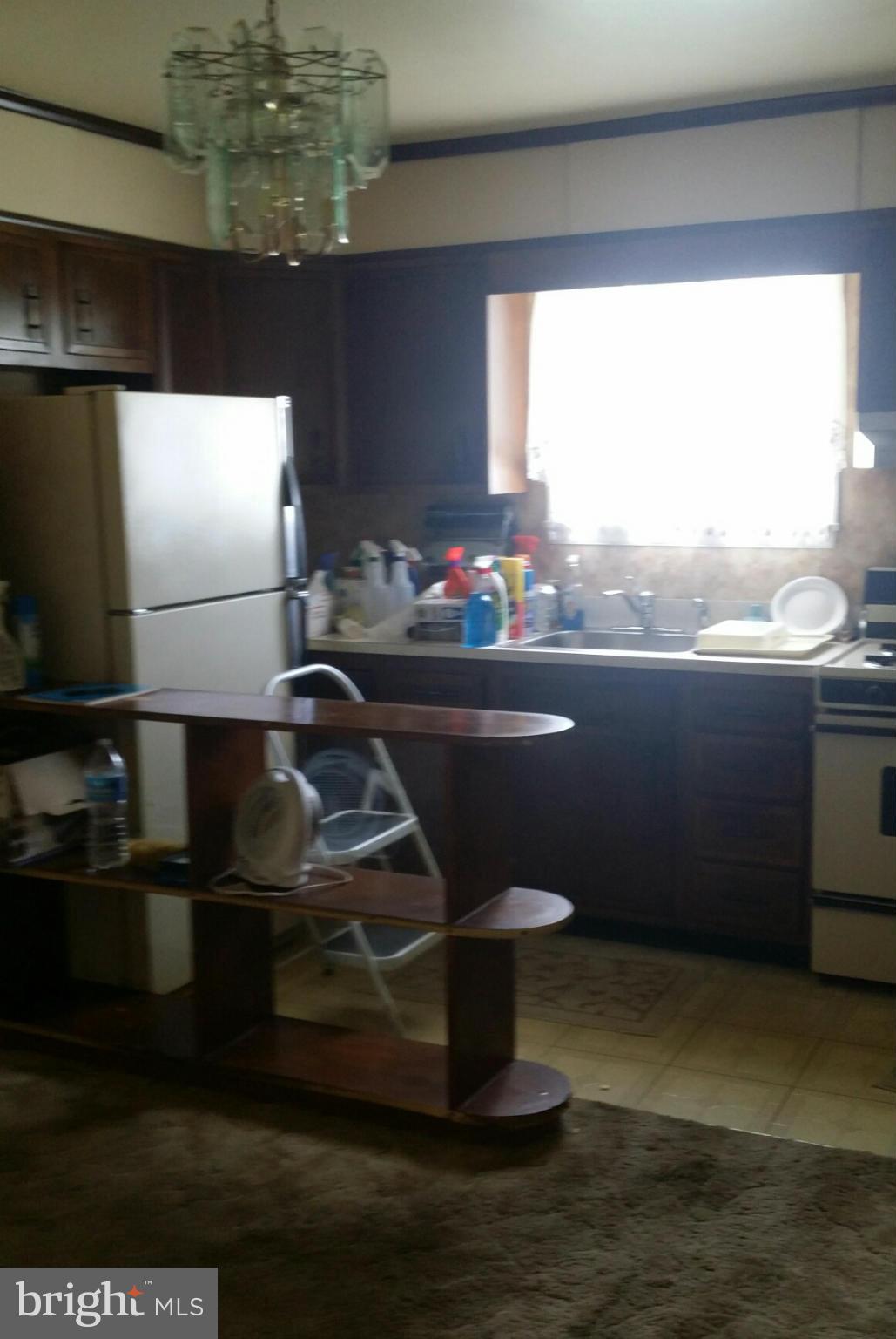 HAMMONDS FERRY - Residential