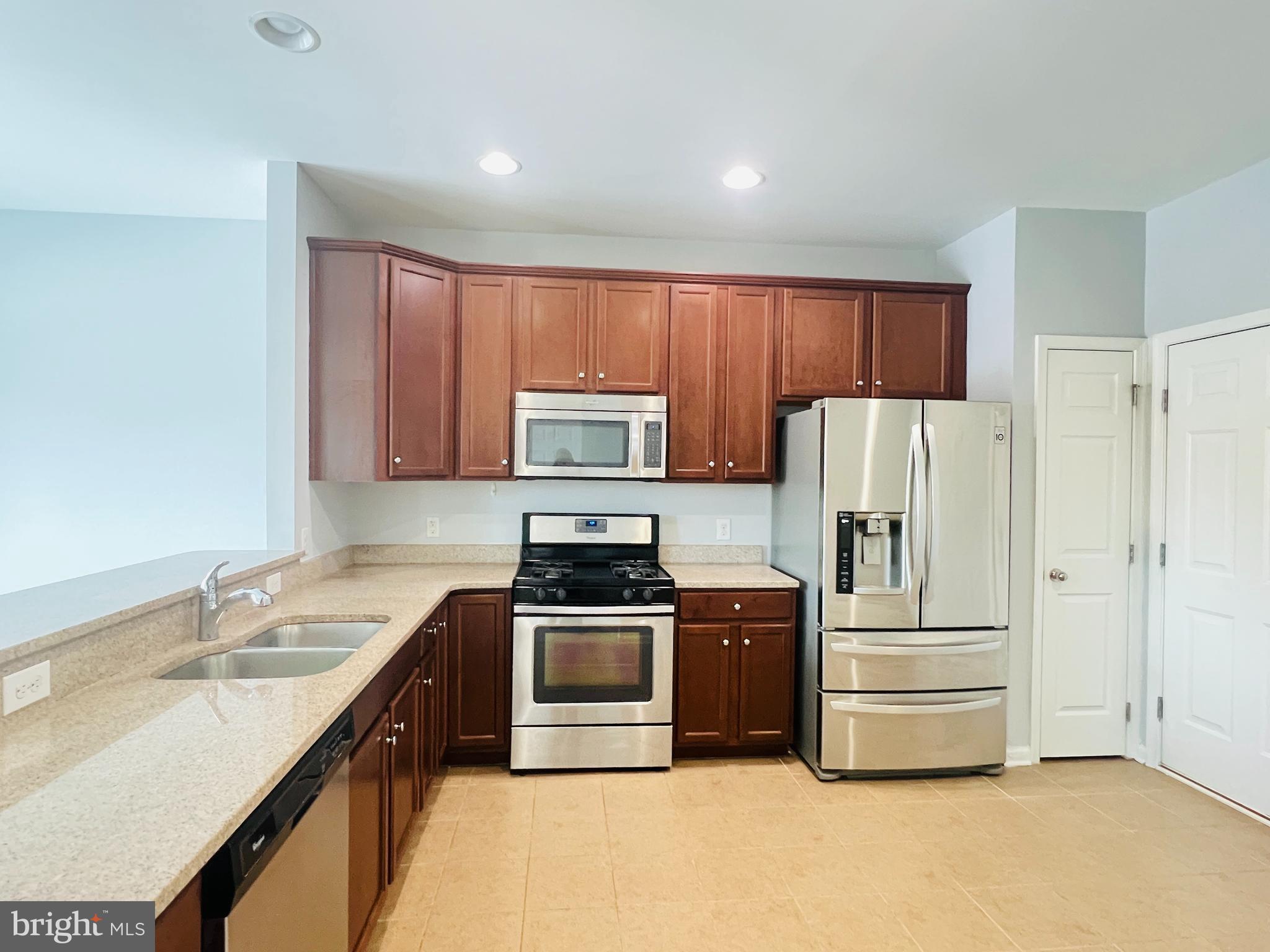 APPLECROSS - Residential