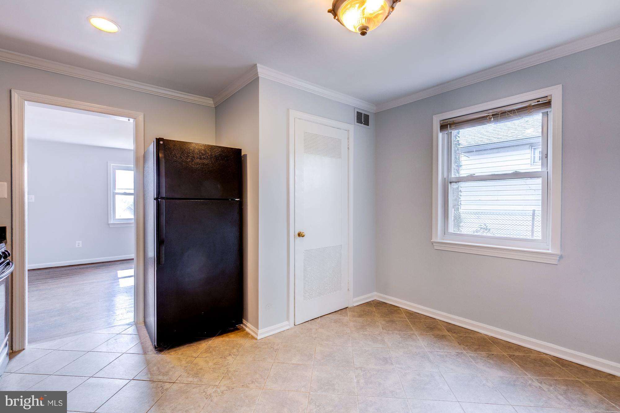 DOUGLAS PARK - Residential Lease