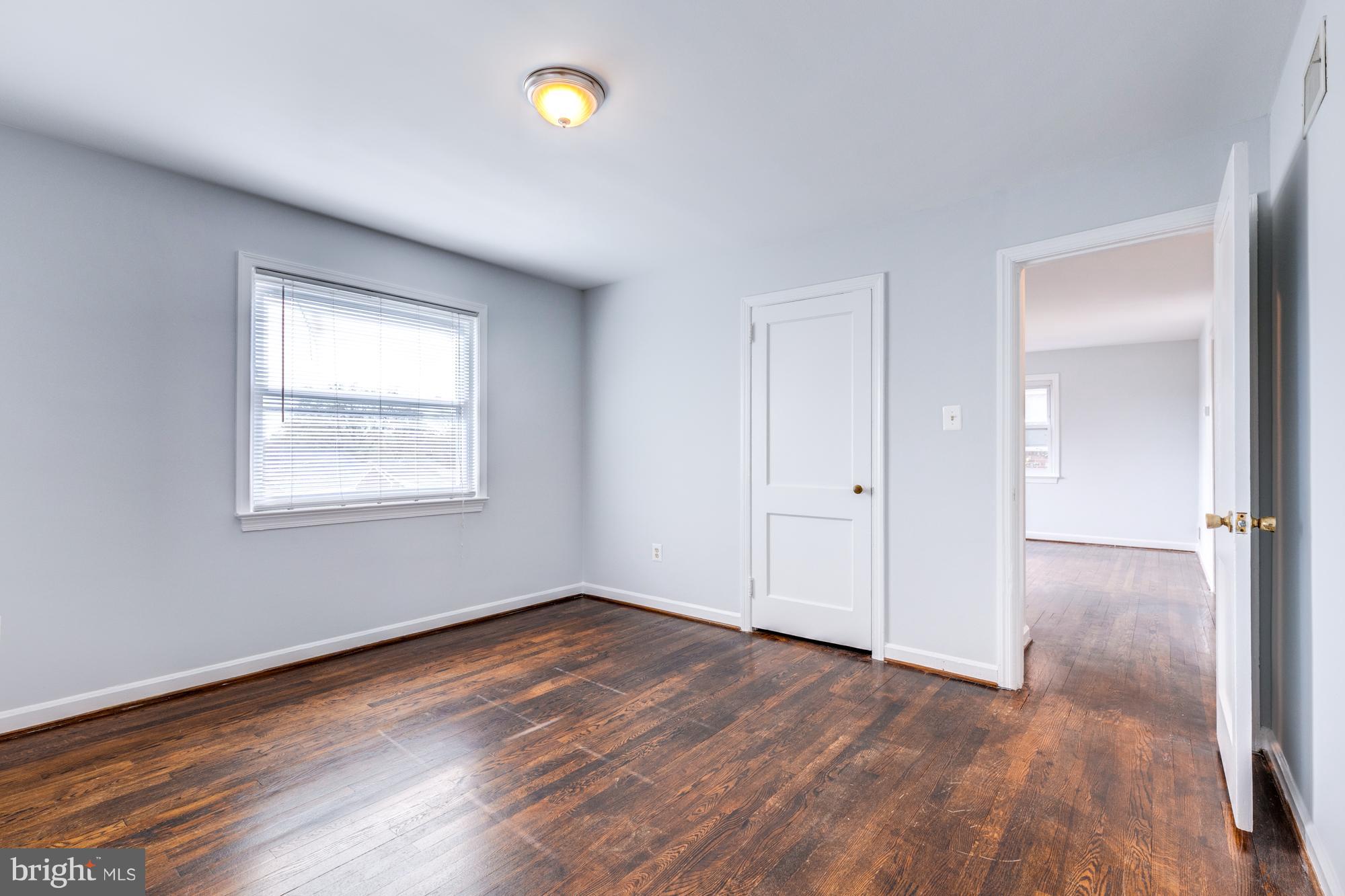 DOUGLAS PARK - Residential Lease