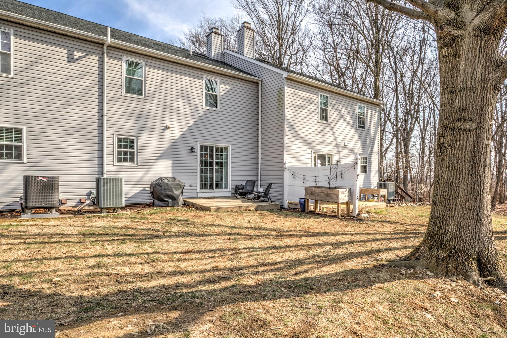 TREETOPS - Residential