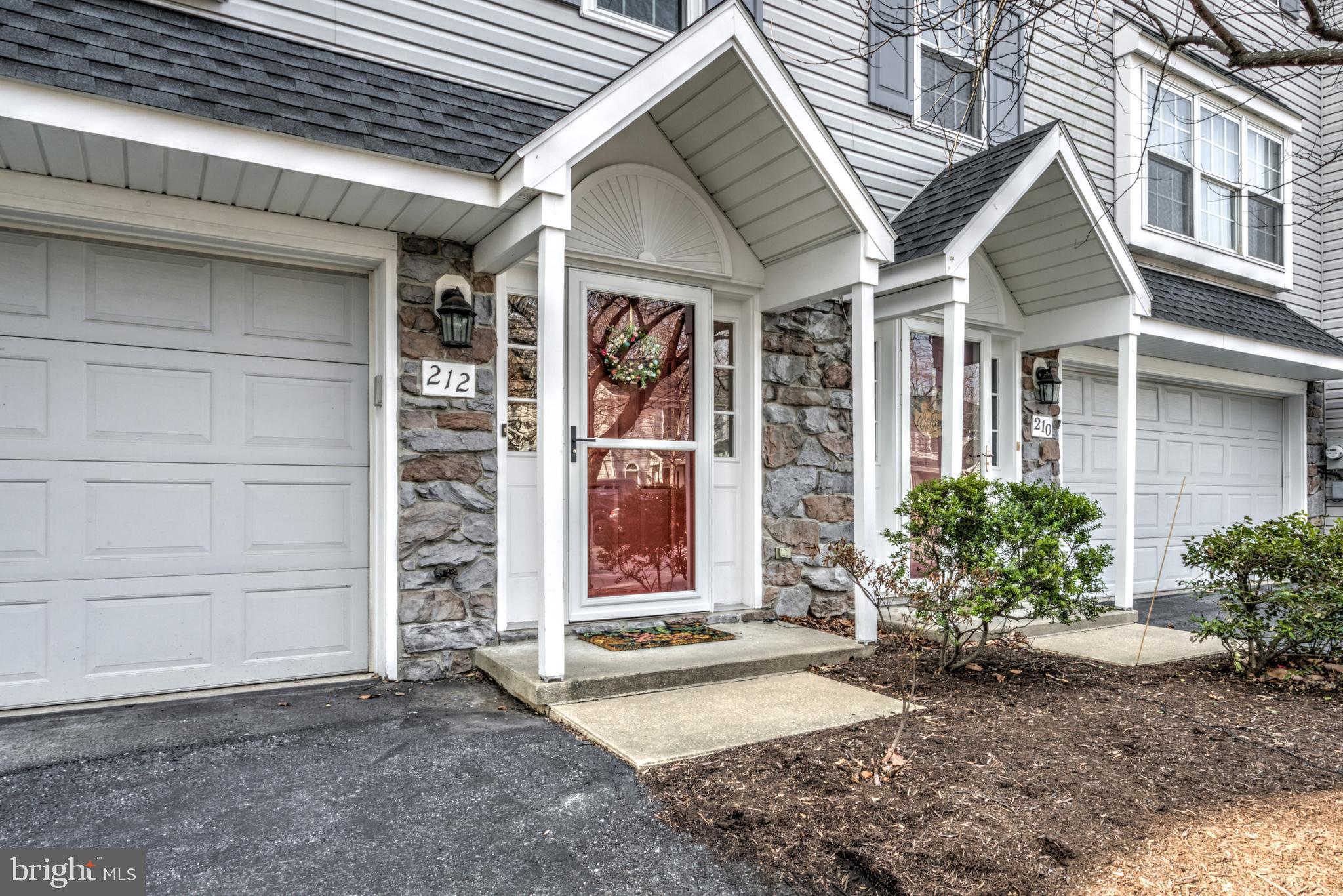 TREETOPS - Residential