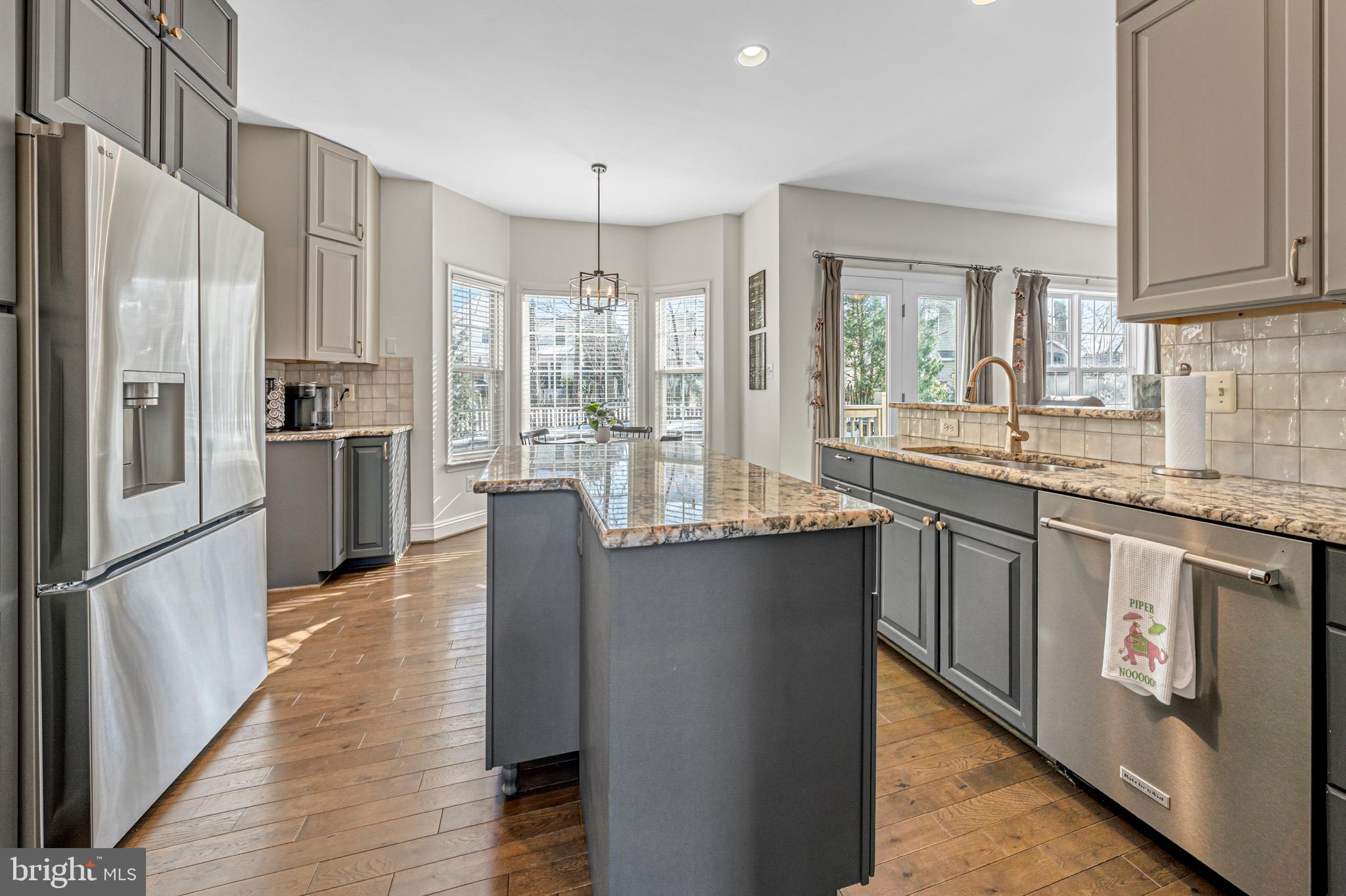 ASHBURN FARM - Residential