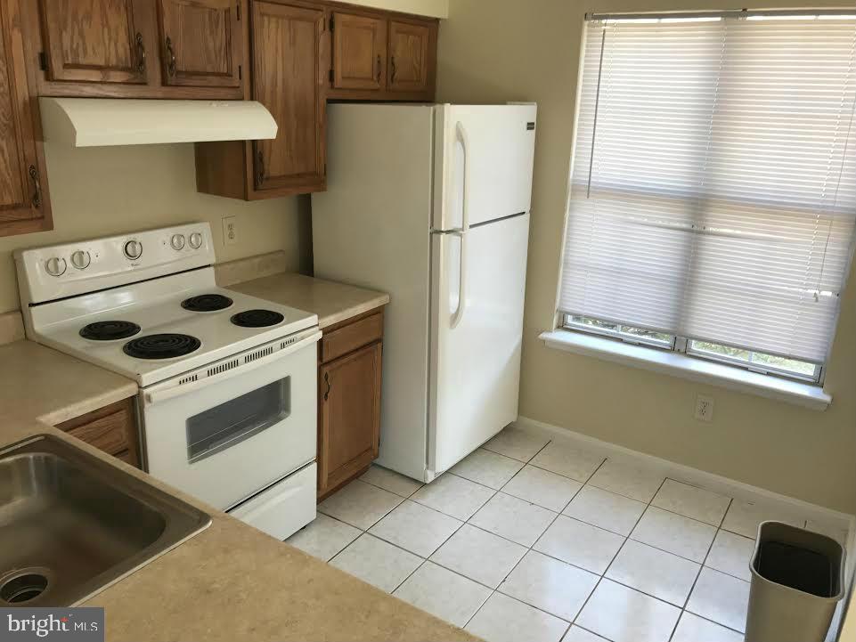 ROLLING OAKS - Residential