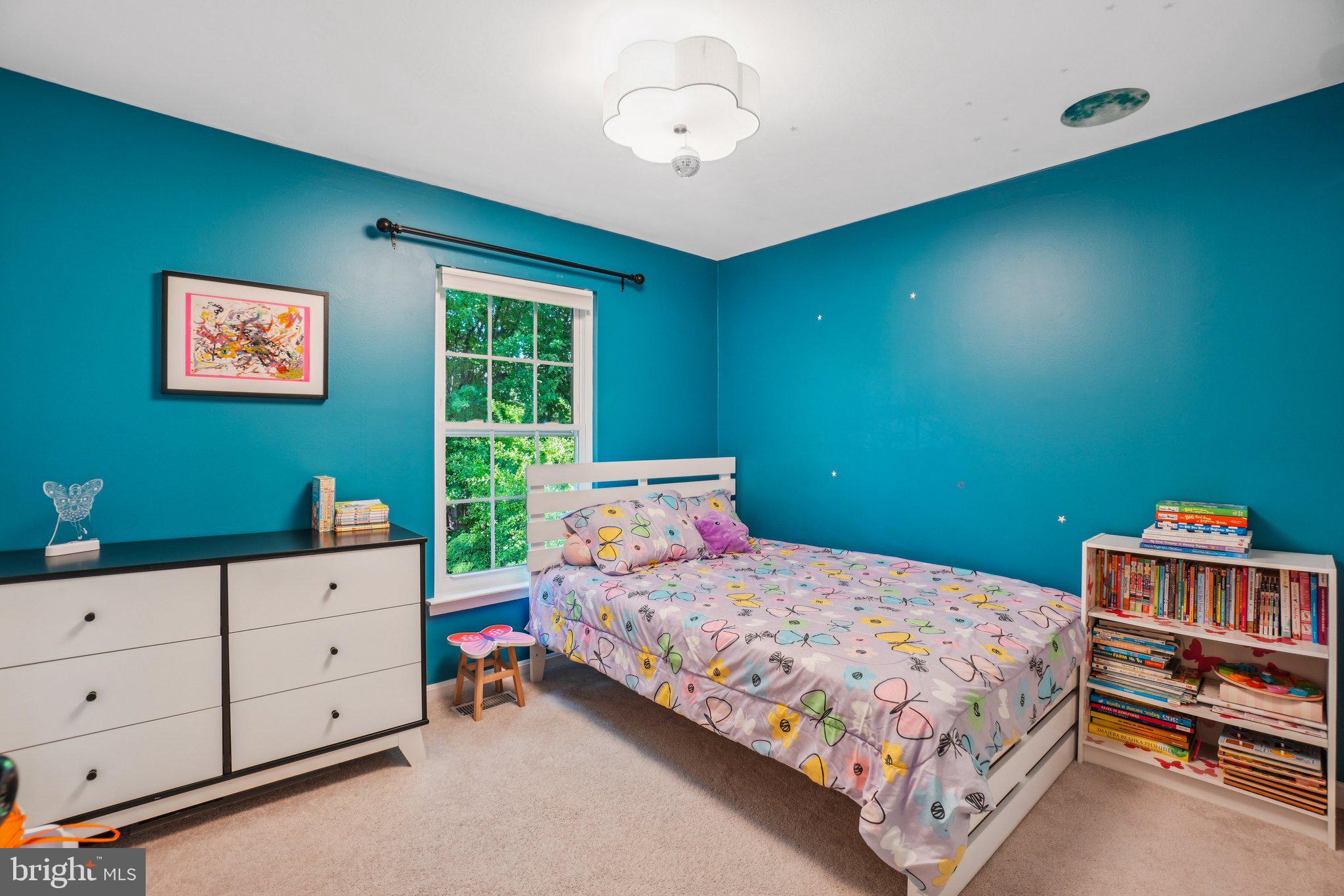 BURKE CENTRE - Residential