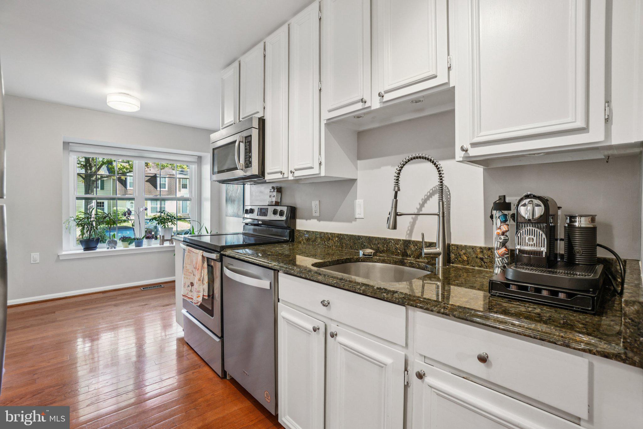 BURKE CENTRE - Residential