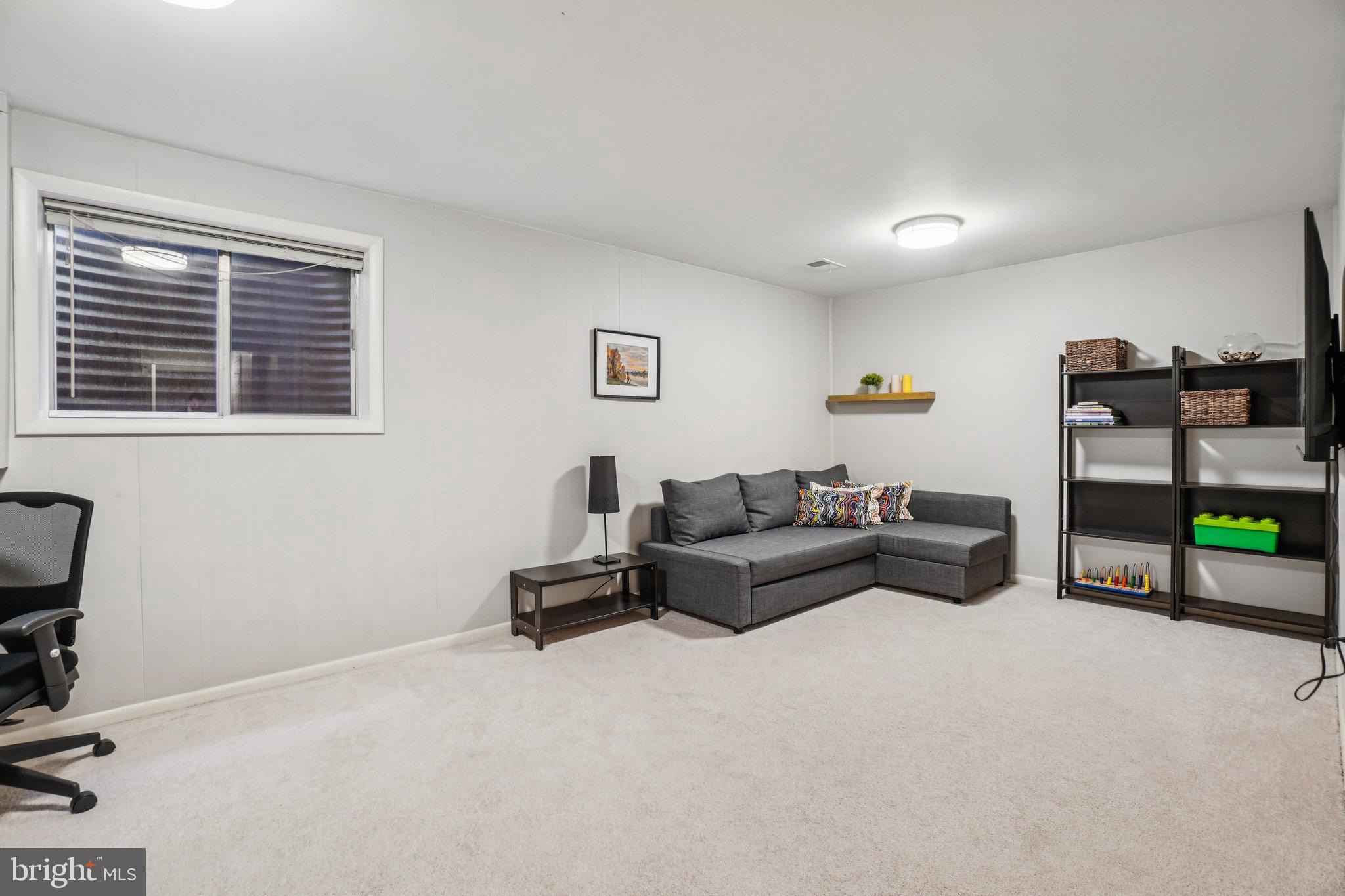 BURKE CENTRE - Residential