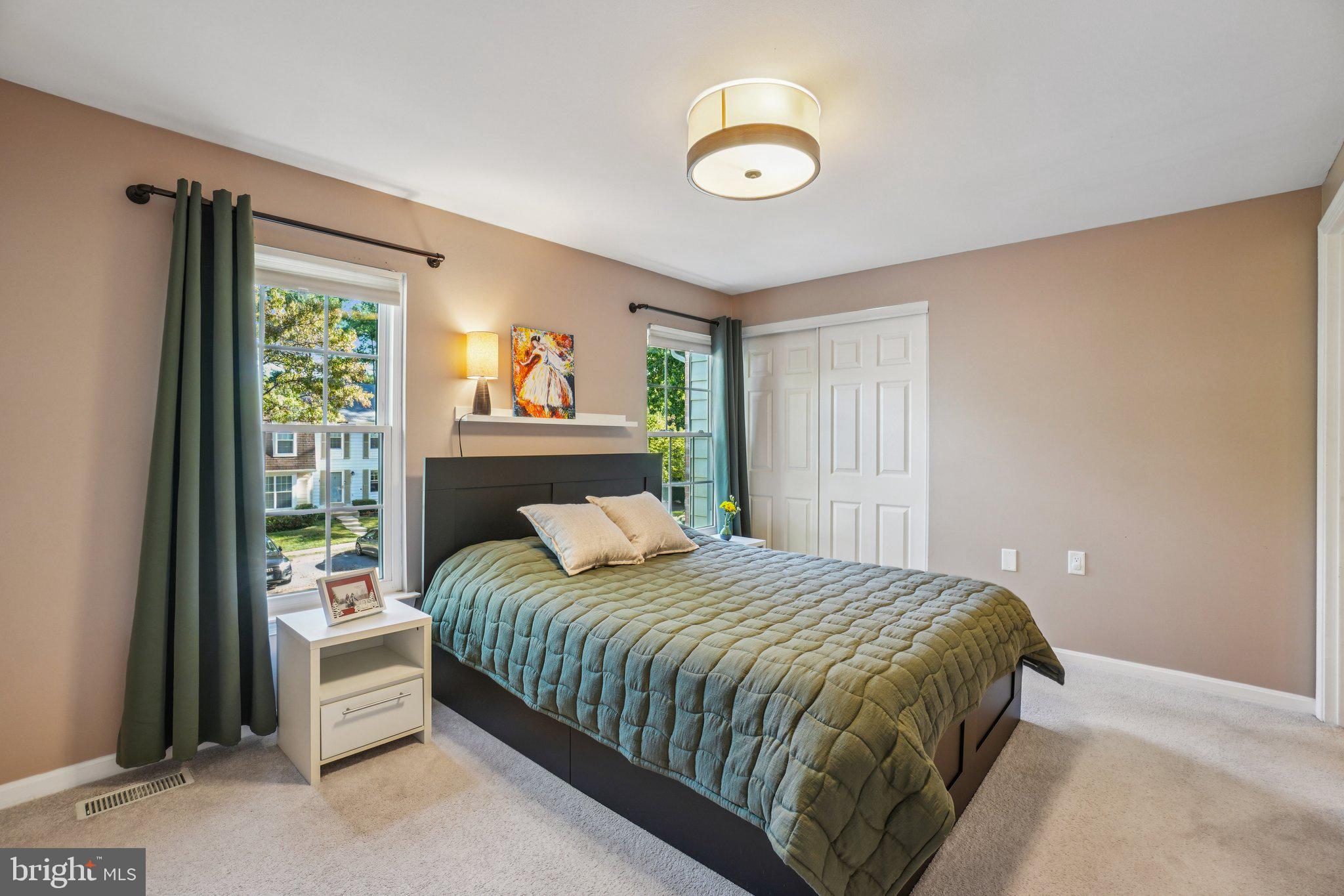 BURKE CENTRE - Residential