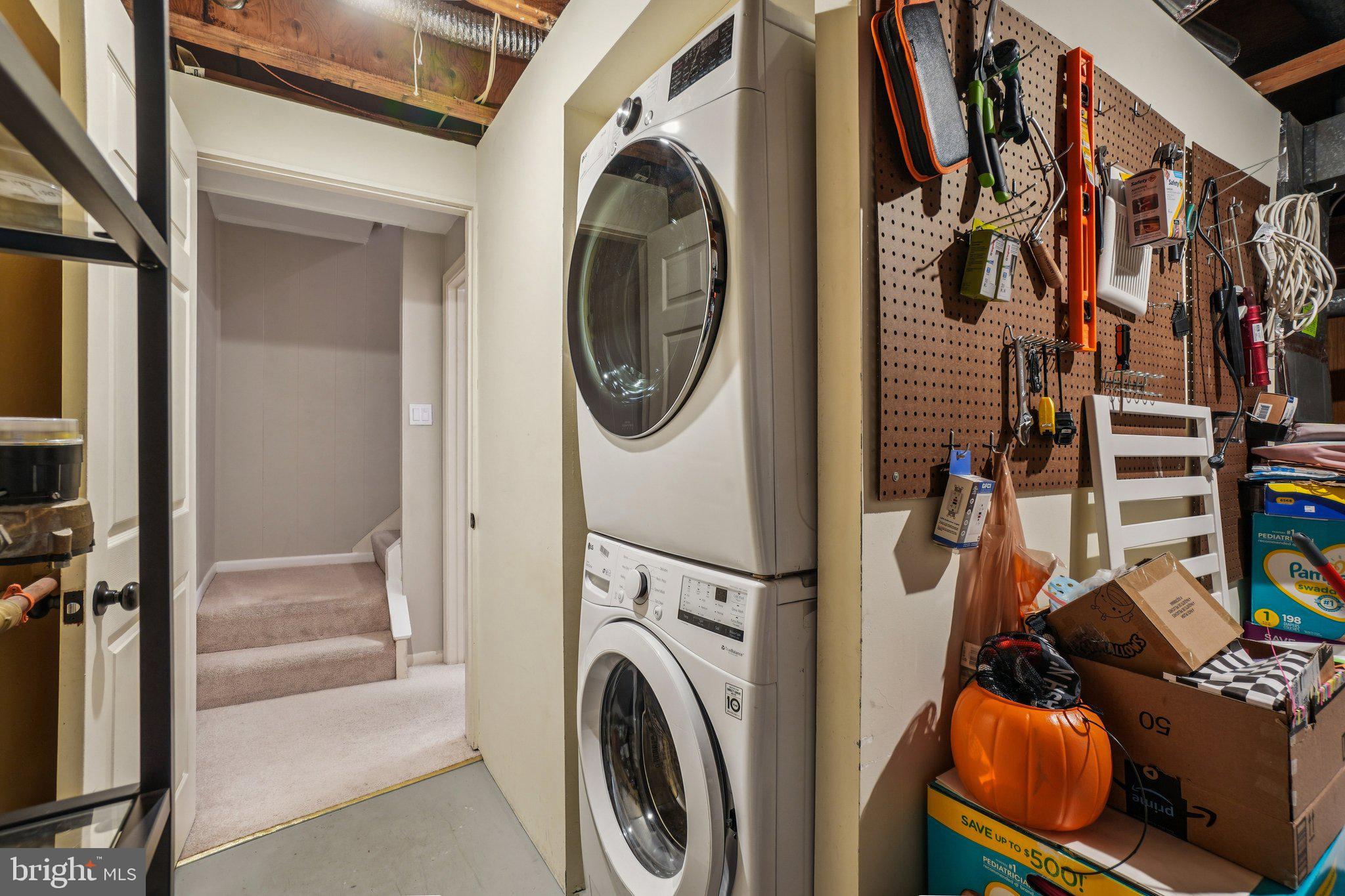 BURKE CENTRE - Residential