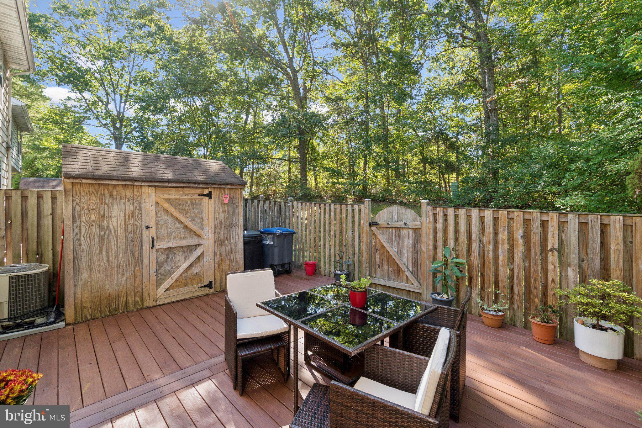 BURKE CENTRE - Residential