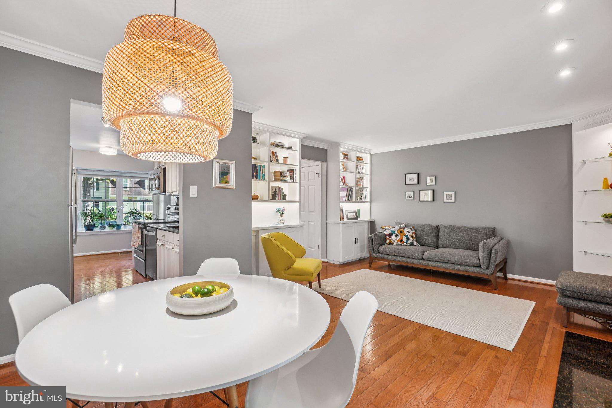 BURKE CENTRE - Residential