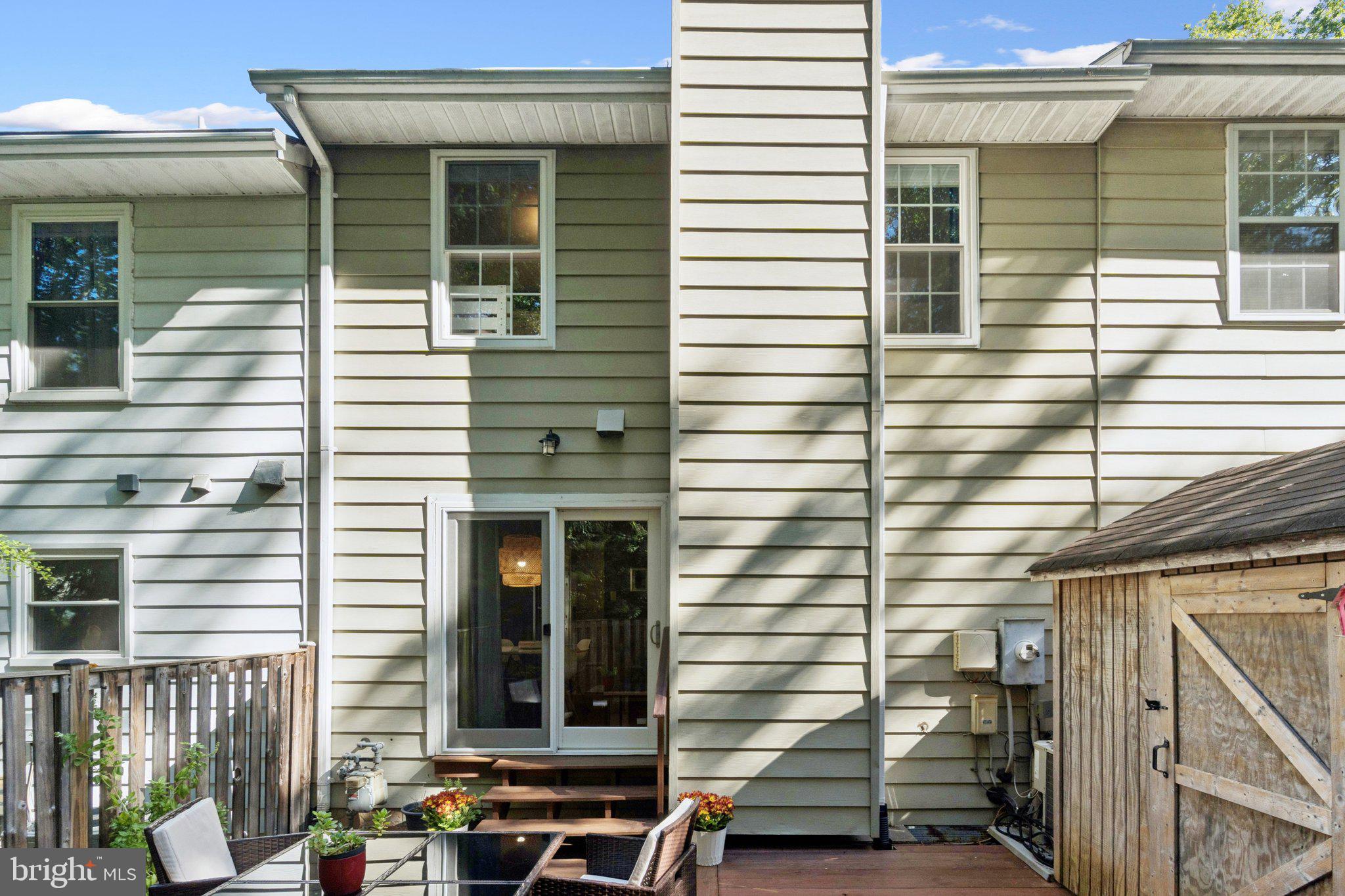 BURKE CENTRE - Residential