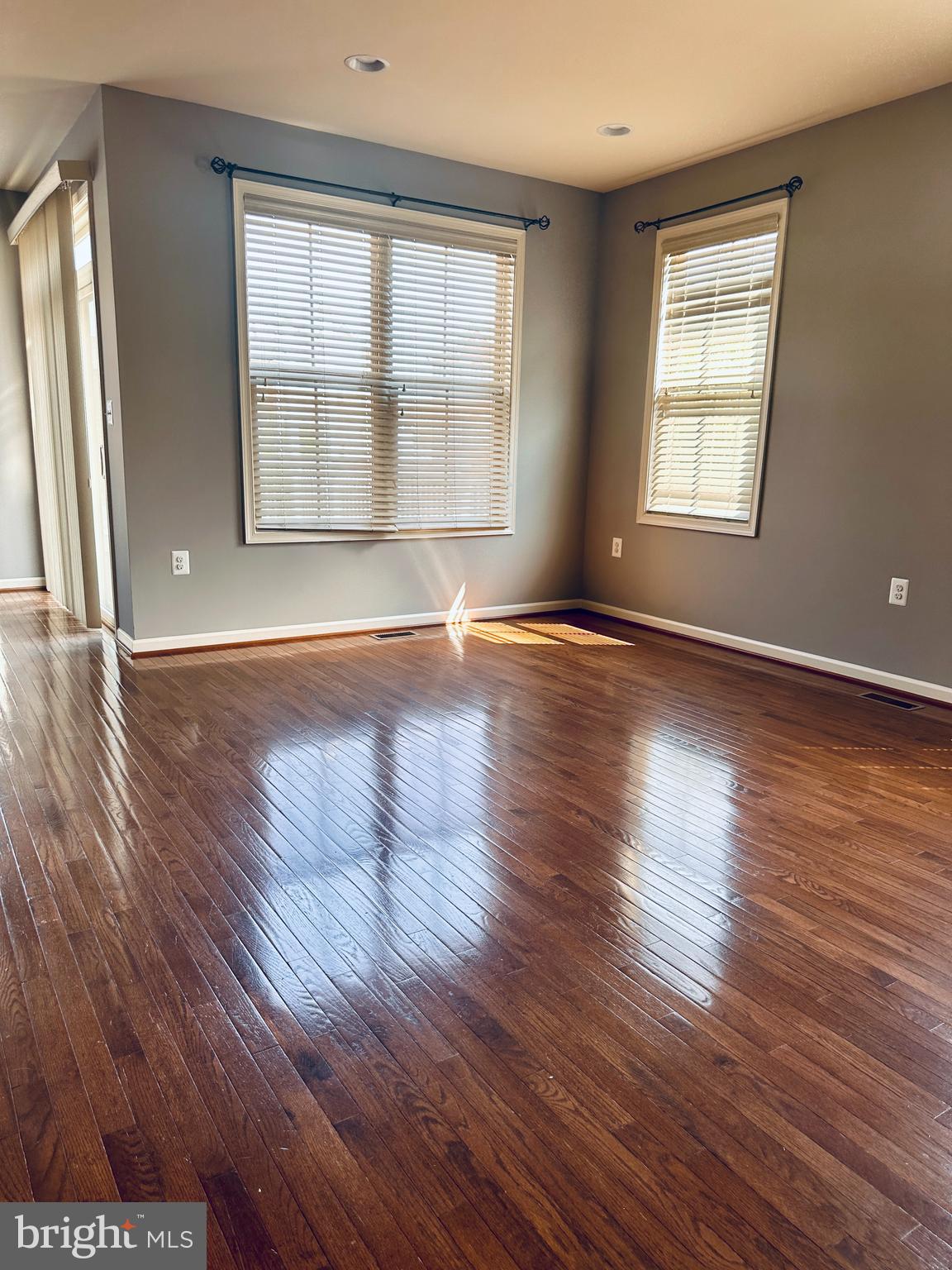 BRAMBLETON - Residential Lease