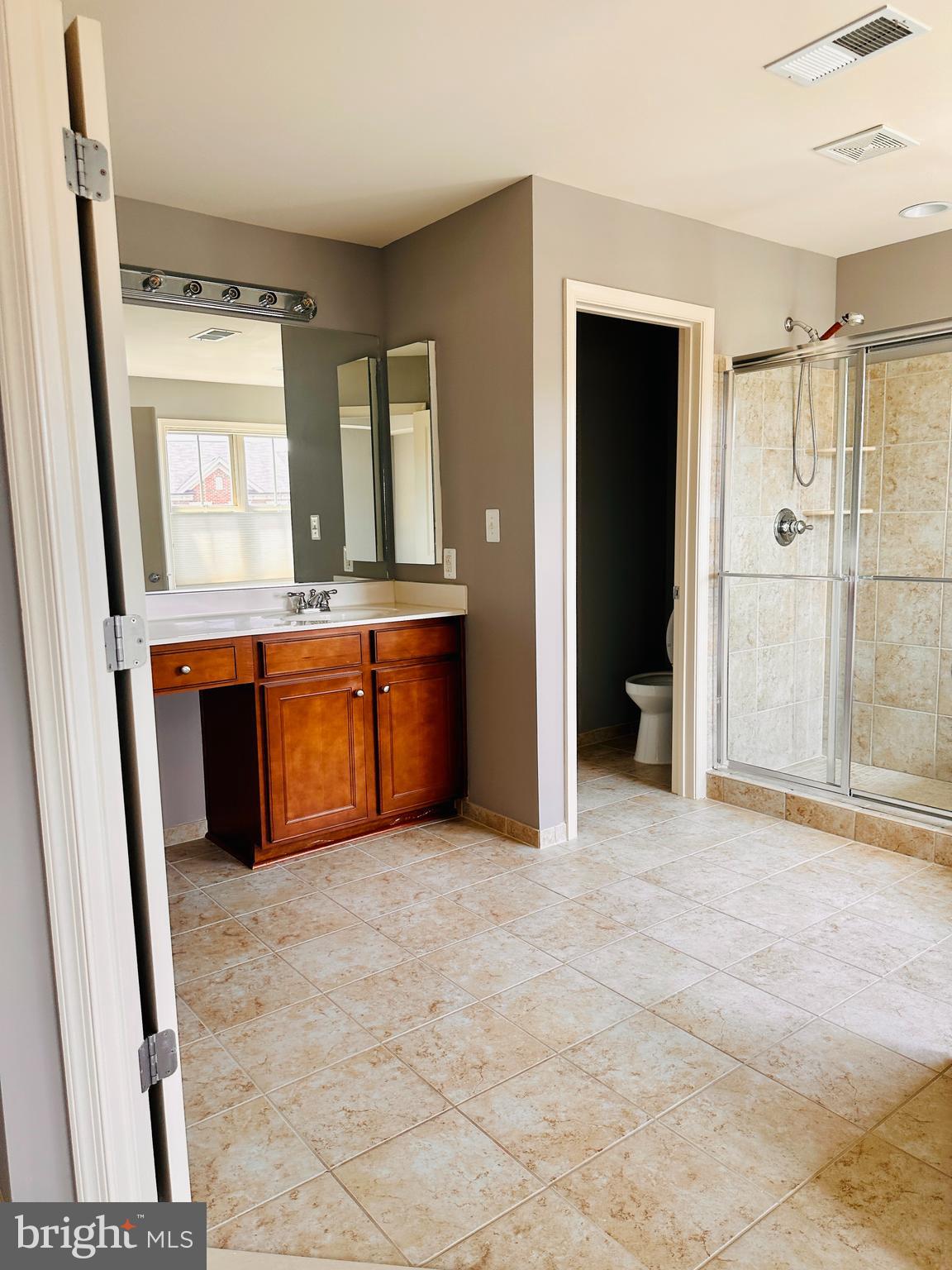 BRAMBLETON - Residential Lease