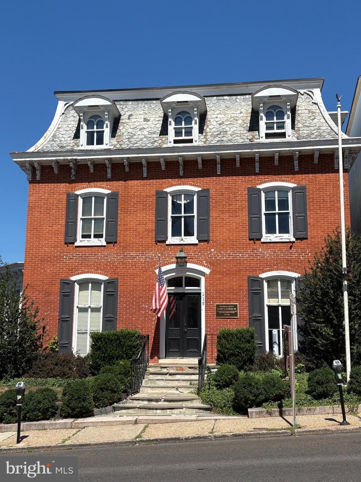 Welcome to 115 N Broad Street!
Charming 1-bedroom, 1-bath apartment on the third floor of a well-maintained building in the heart of Doylestown. This unit features a separate living room, dining room, and kitchen. Washer and dryer are featured in this unit, along with ample closet space, as well as a walk in closet in the hallway.
Located directly across from the Bucks County Courthouse and just 5 minutes from Delaware Valley University and Doylestown Hospital. All utilities included. Wi-Fi ready for hookup. Enjoy walkable access to shops, dining, and public transportation in one of Doylestown’s most desirable locations.
Showings available through showing time.