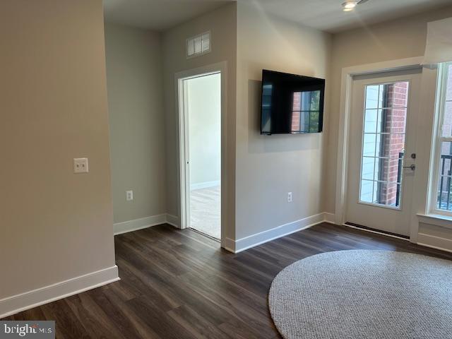 NATIONAL HARBOR - Residential Lease