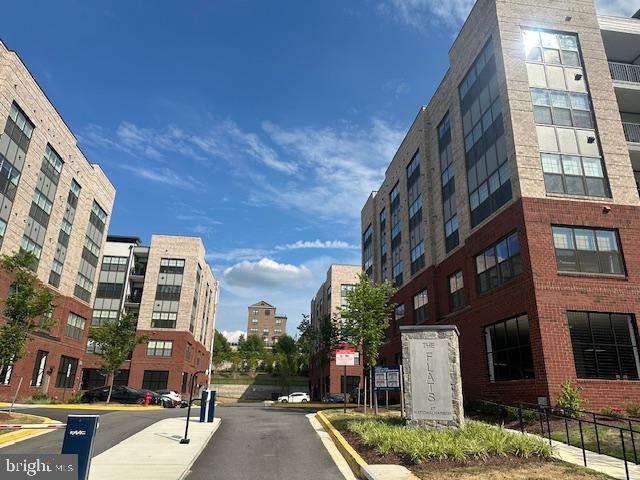 NATIONAL HARBOR - Residential Lease