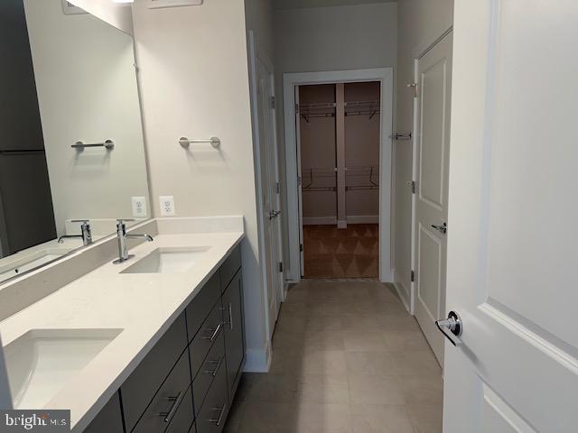 NATIONAL HARBOR - Residential Lease