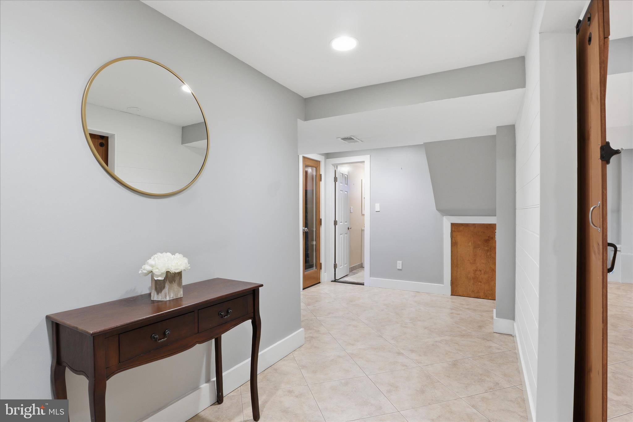 FRANKLIN PARK - Residential Lease