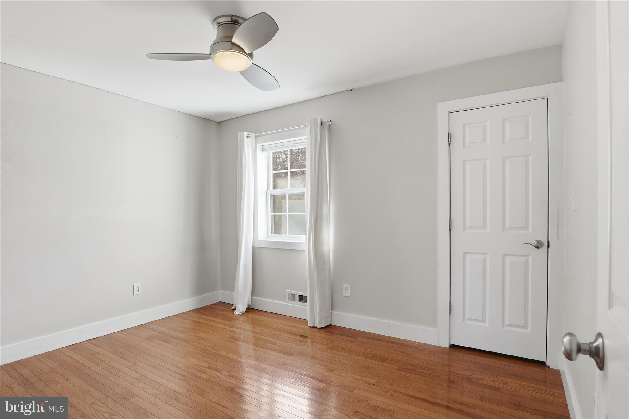 FRANKLIN PARK - Residential Lease