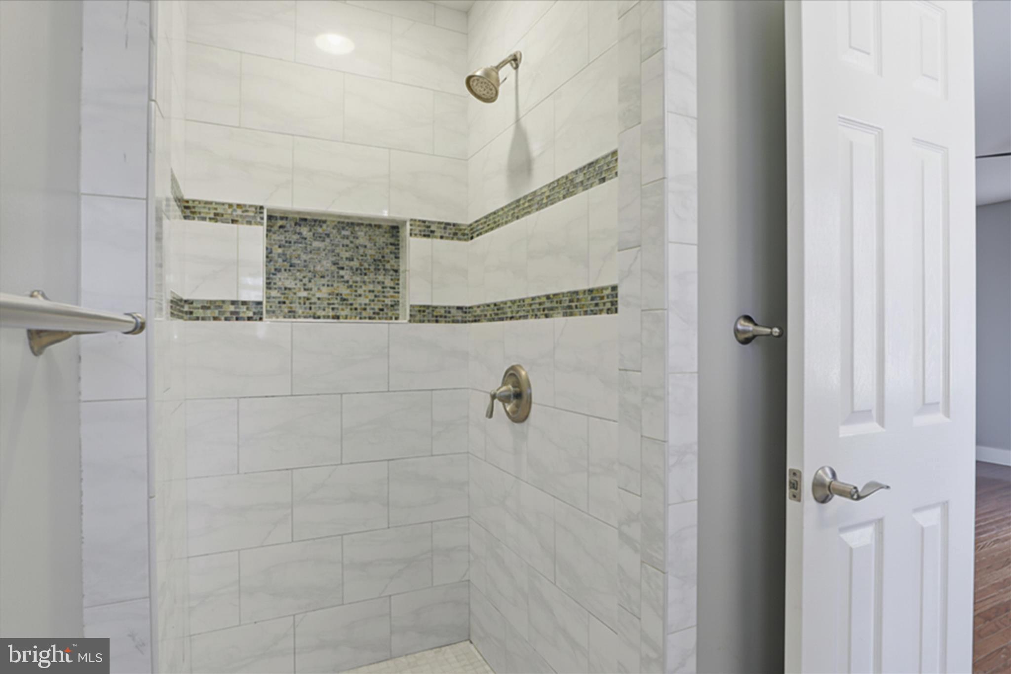 FRANKLIN PARK - Residential Lease