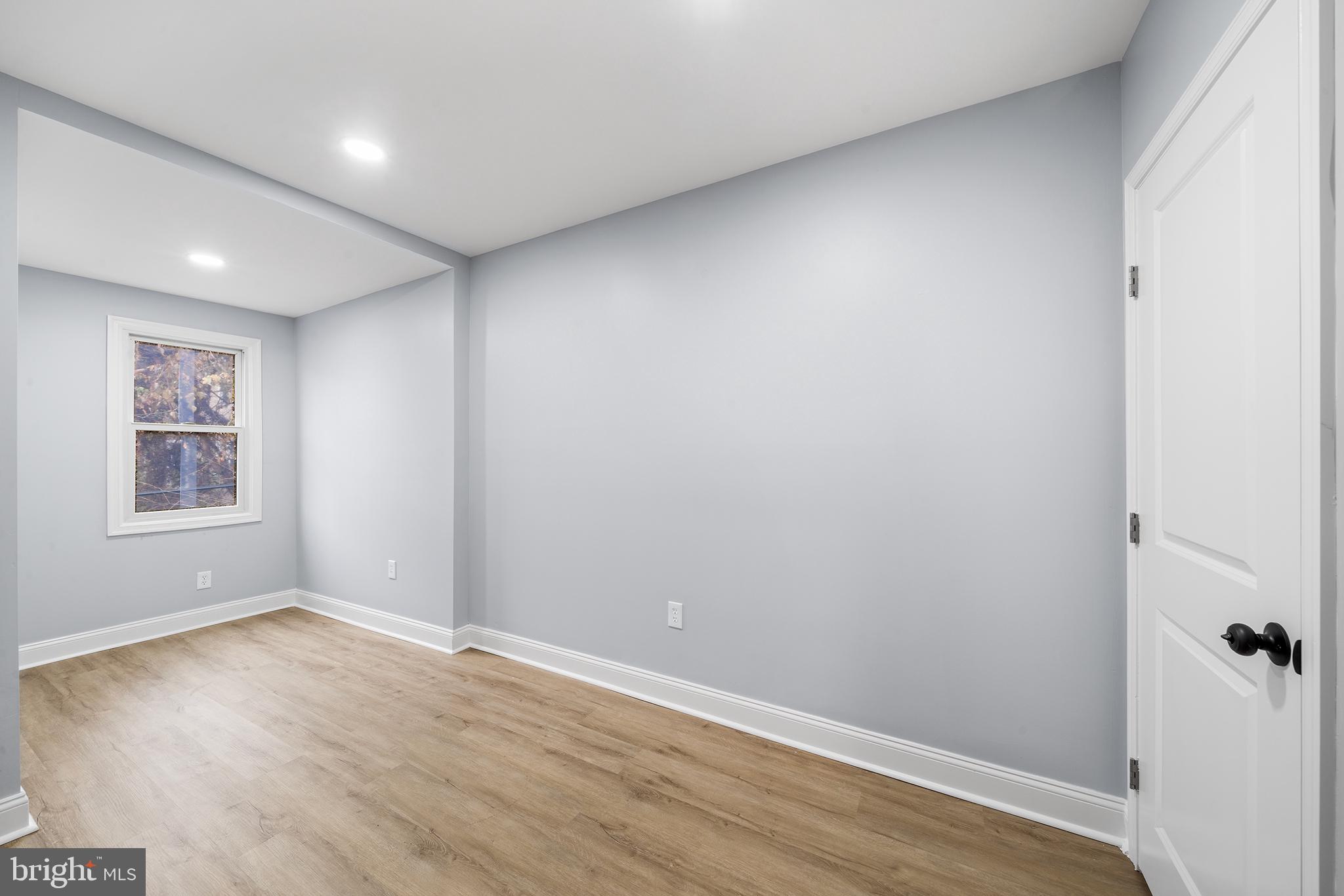 GERMANTOWN - Residential
